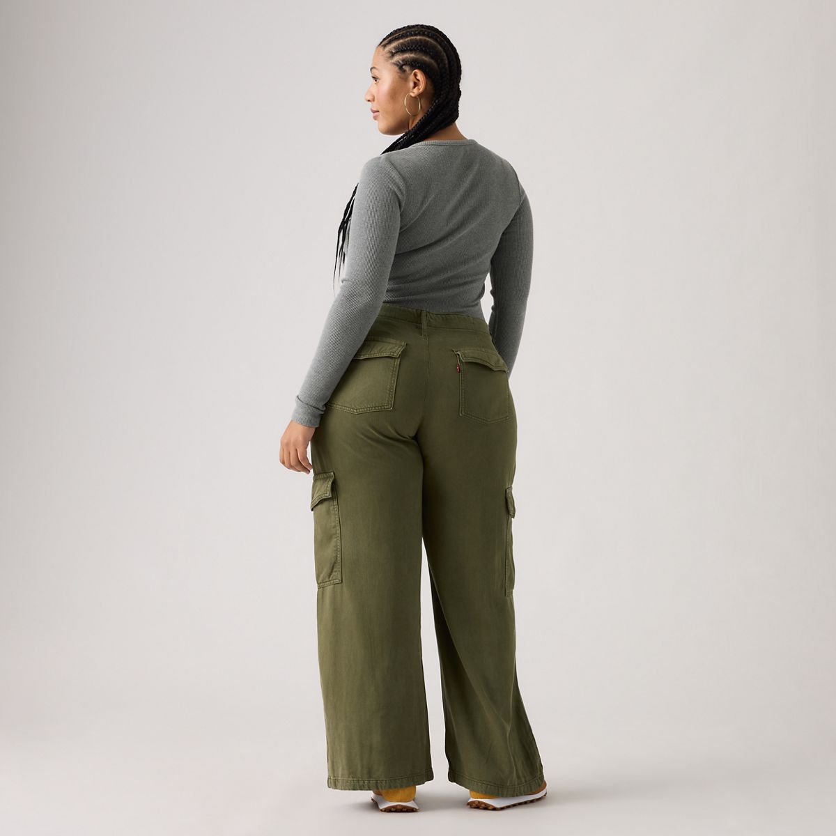 Baggy Dad Cargo TENCEL™ Women's Pants — Drapey Ivy Green Gd - Green