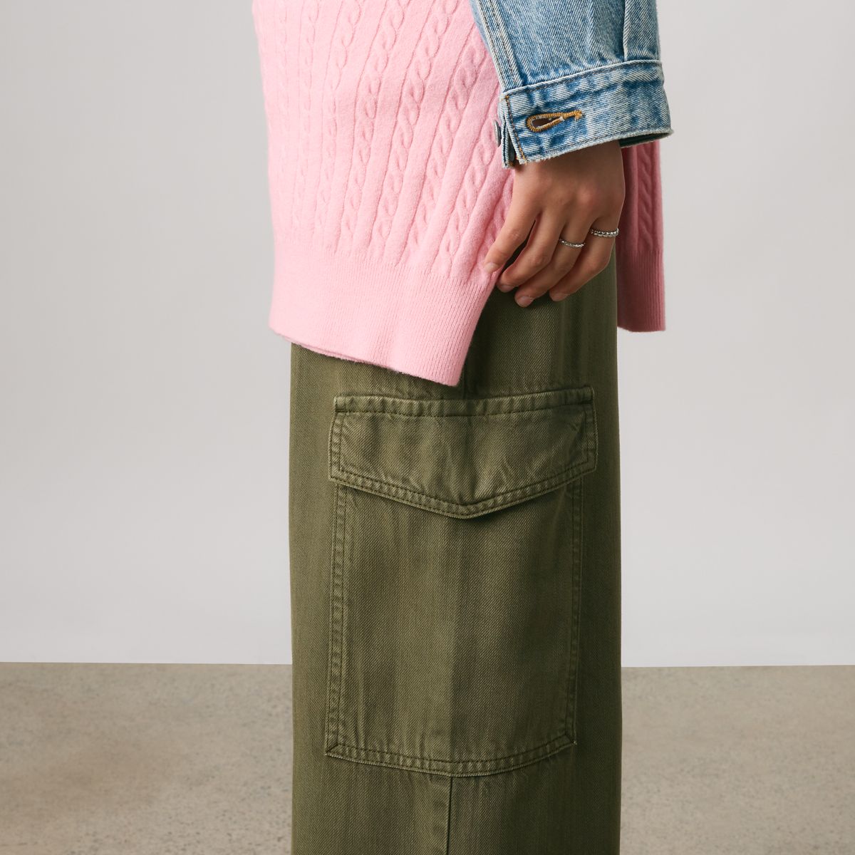 Baggy Dad Cargo TENCEL™ Women's Pants — Drapey Ivy Green Gd - Green