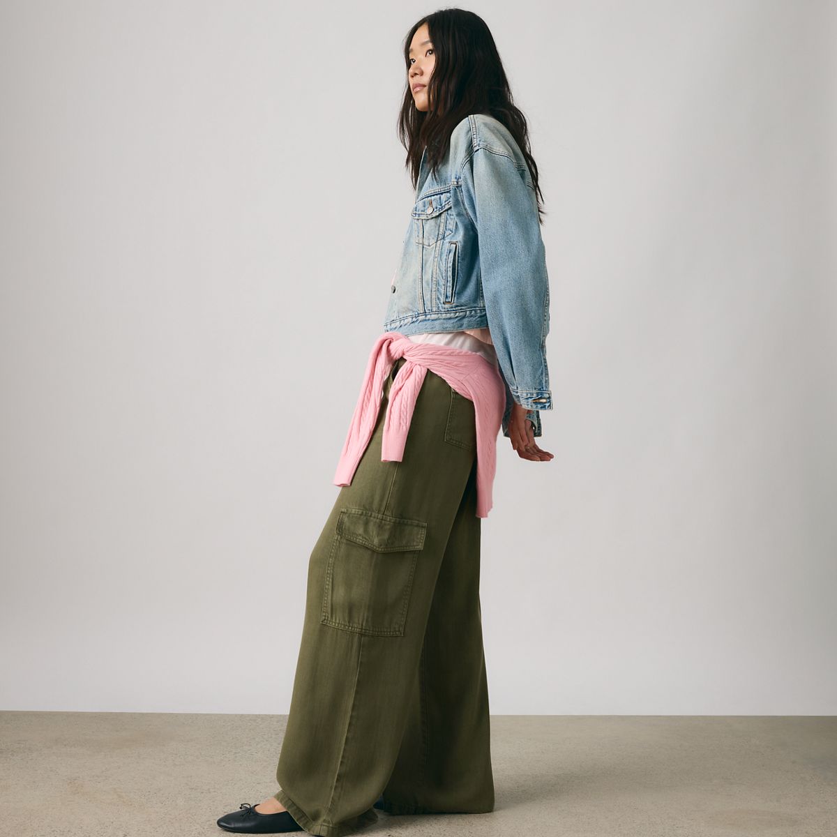Baggy Dad Cargo TENCEL™ Women's Pants — Drapey Ivy Green Gd - Green