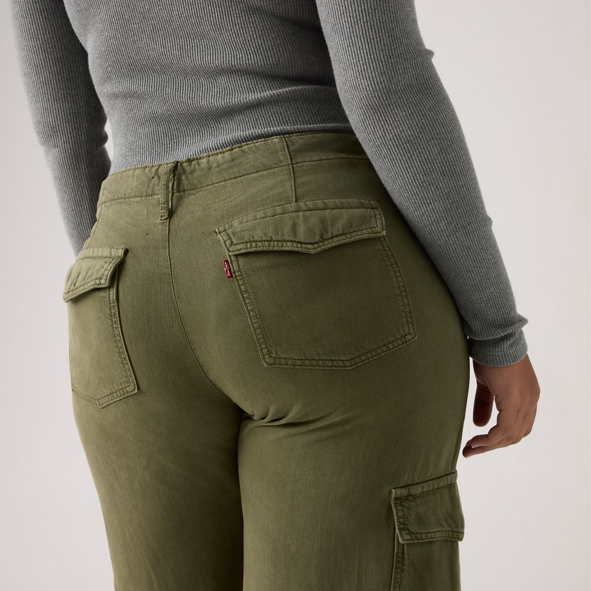 Baggy Dad Cargo TENCEL™ Women's Pants — Drapey Ivy Green Gd - Green