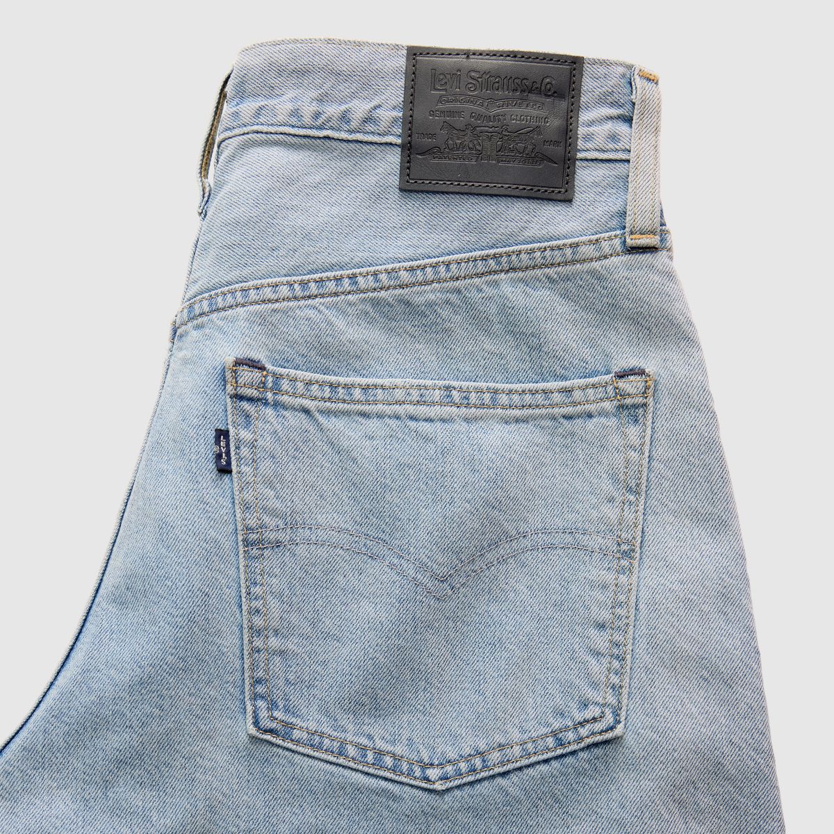 Women's Drop Barrel Jeans — Aqua Marine Made of Japan - Light Wash