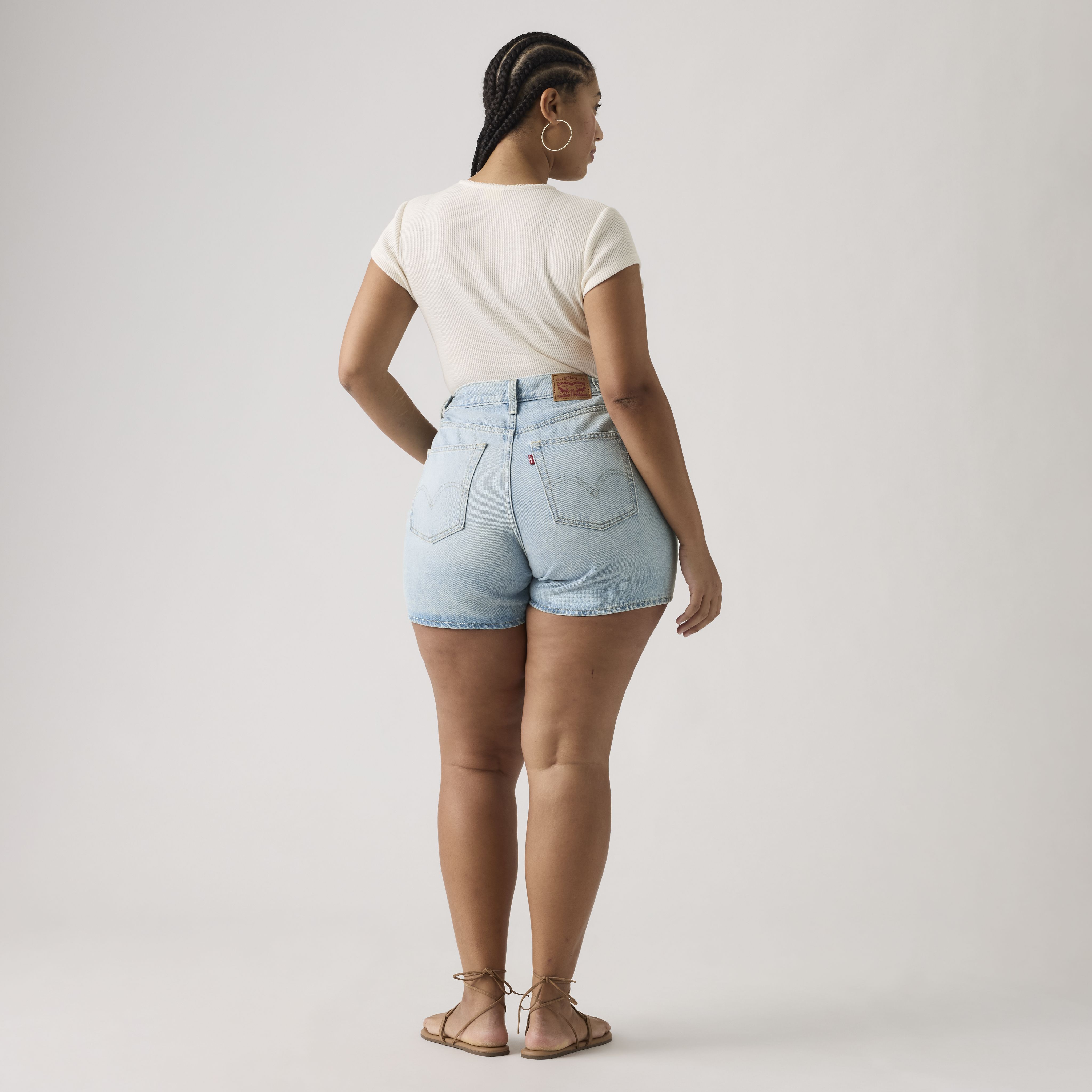 Cinch Mid-thigh Women's Shorts - Light Wash | Levi's® US