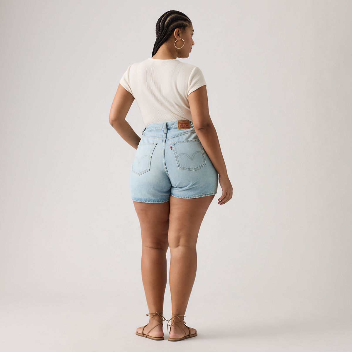 Cinch Mid-Thigh Lightweight Women's Shorts — Abraided Art Short - Light Wash