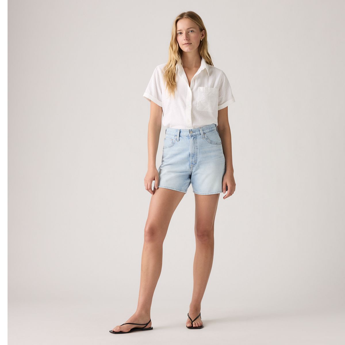 Cinch Mid-Thigh Lightweight Women's Shorts — Abraided Art Short - Light Wash