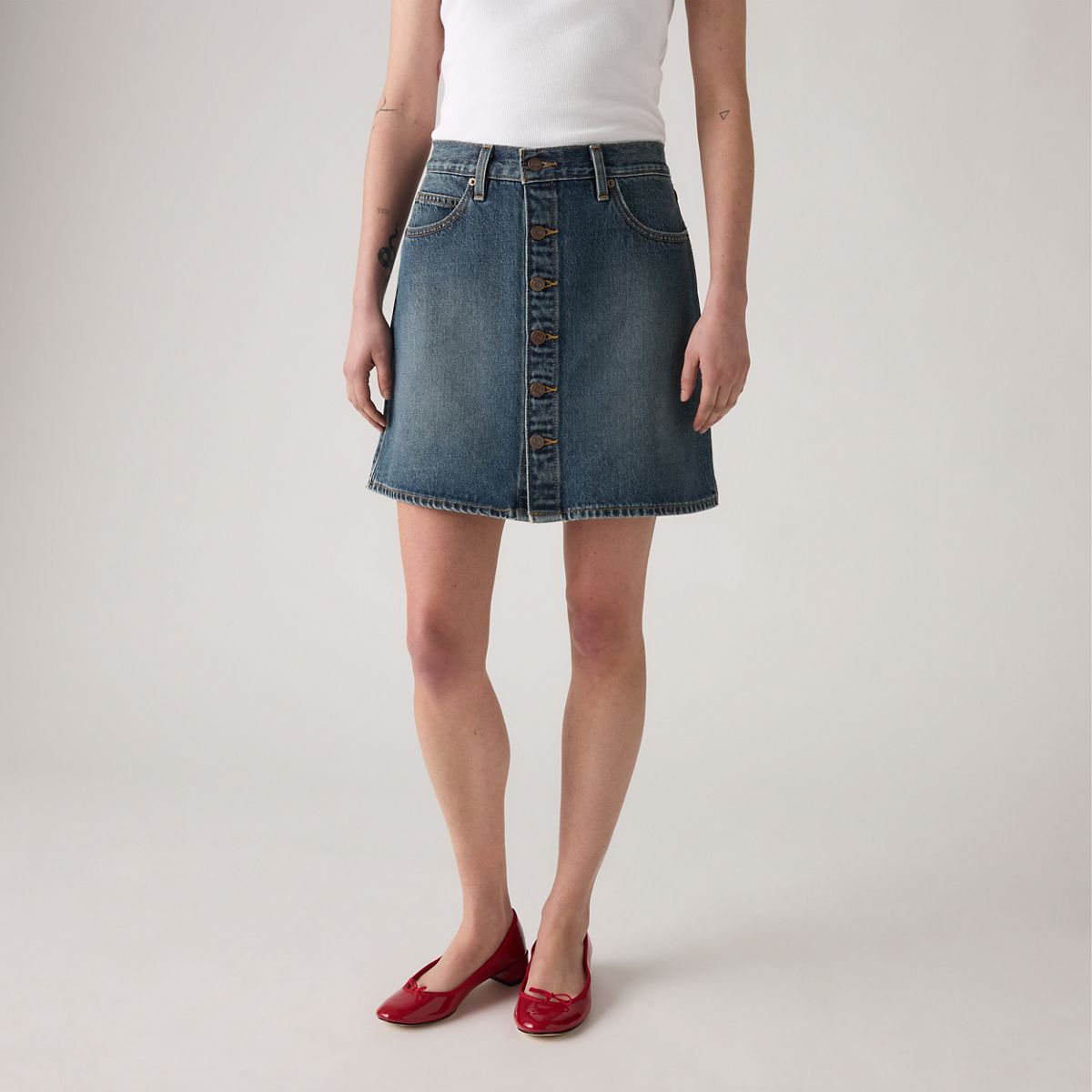Retro Button Front Skirt — Eight Track - Dark Wash