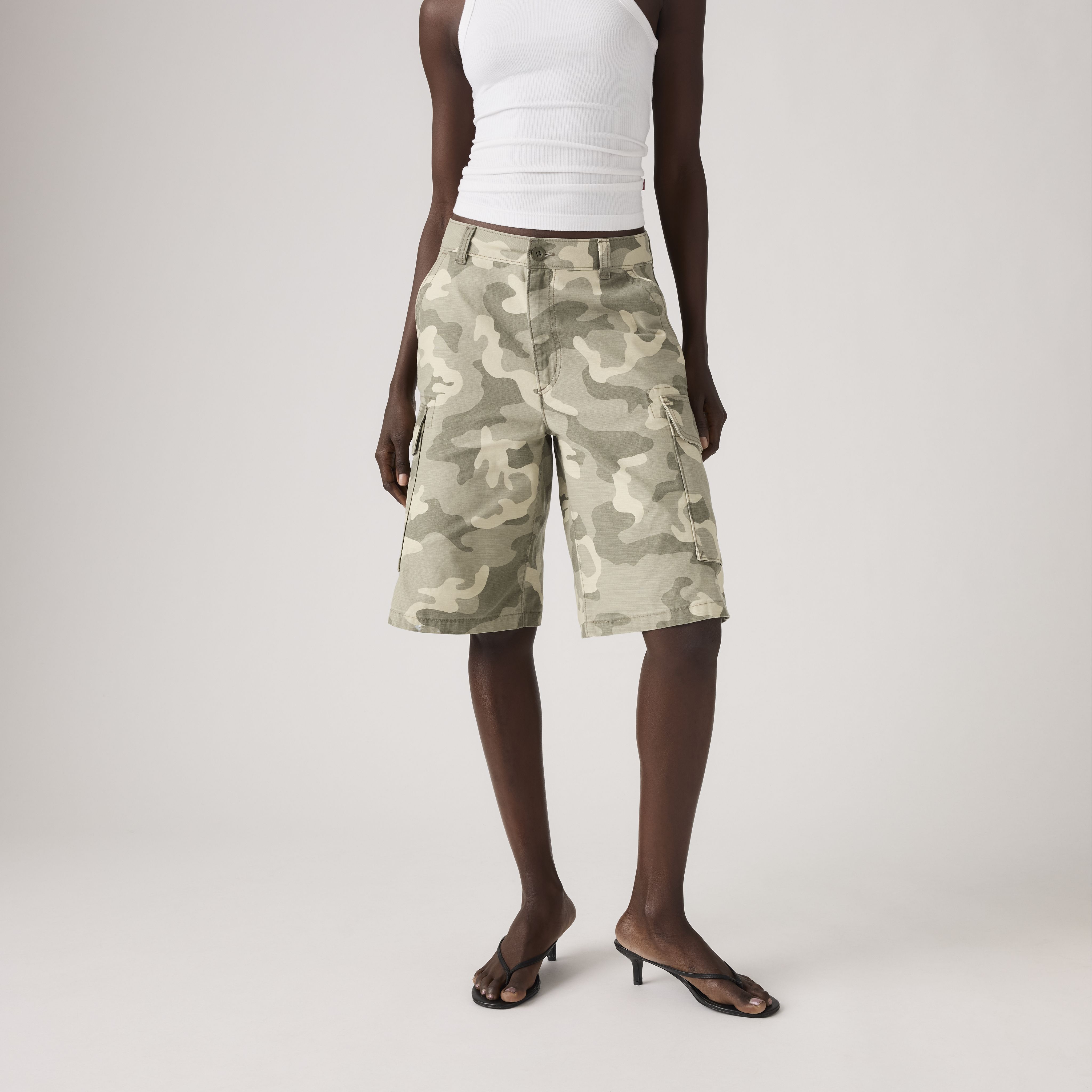 Baggy Dad Cargo Women's Shorts 2