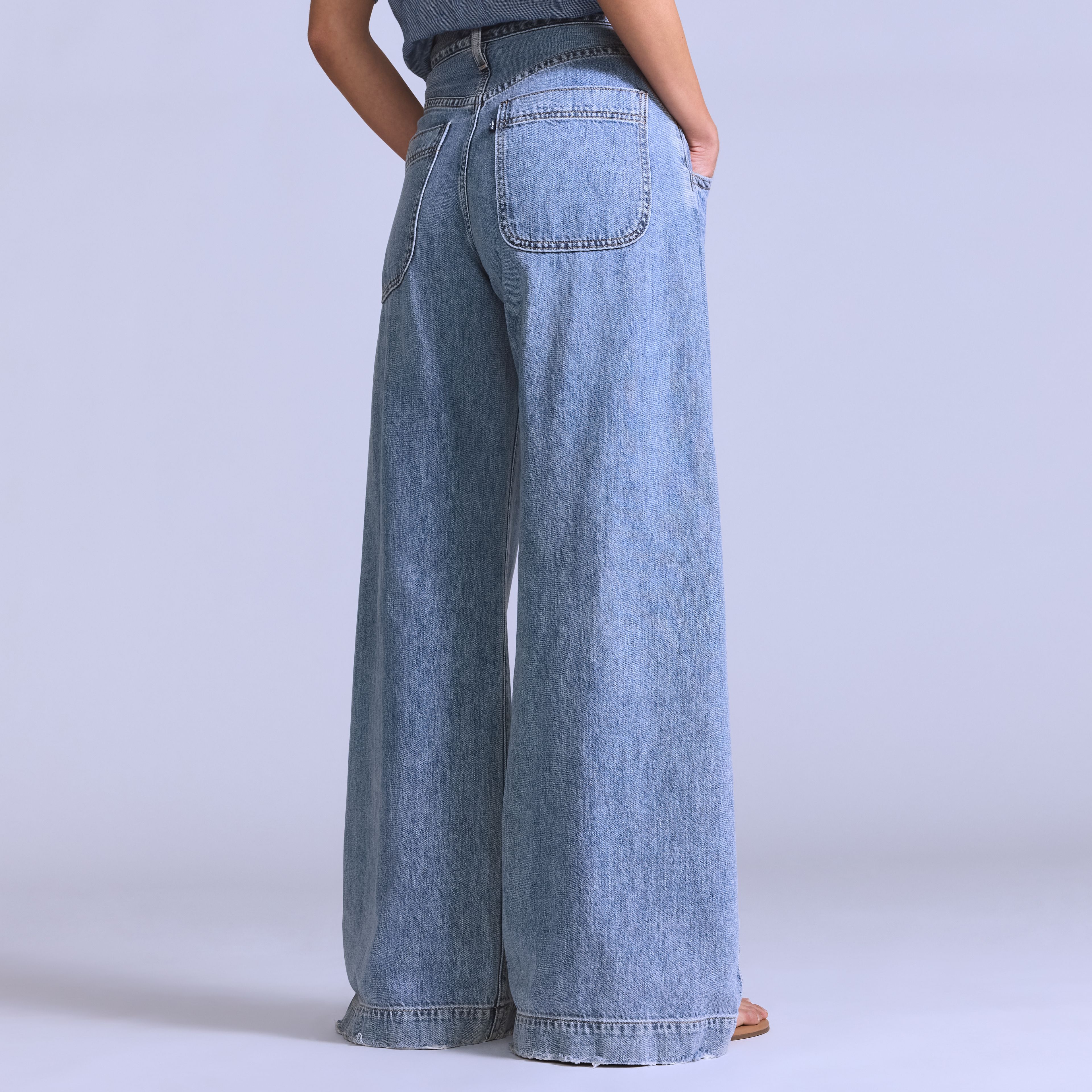 Women's Max Loose Jeans