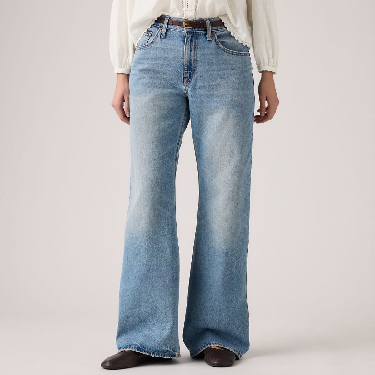 Loose Boot Women's Jeans — Easy Days - Medium Wash
