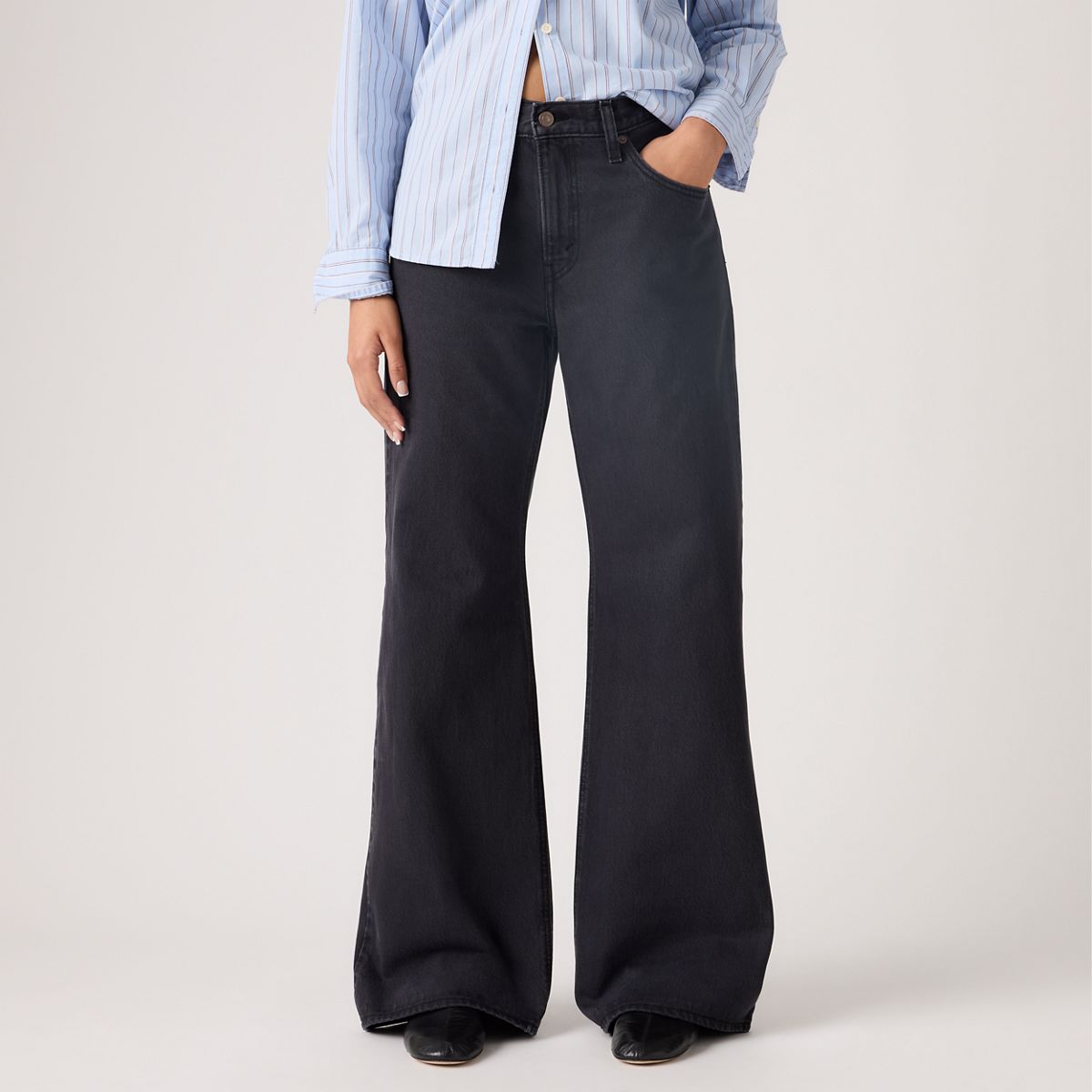 Loose Boot Women's Jeans — Chipped Black Oyster - Black
