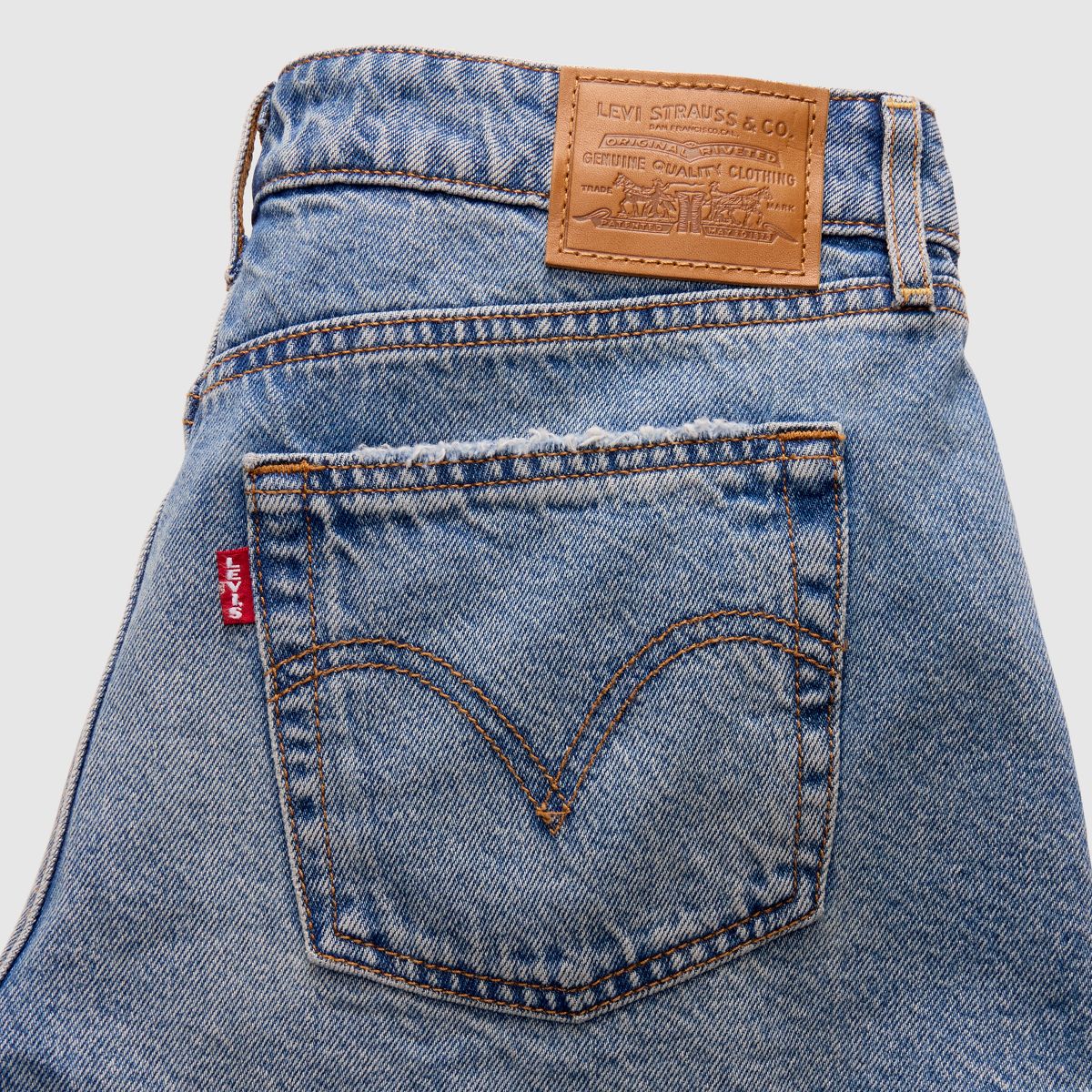 Low Rise Women's Shorts — Excuse Me - Medium Wash