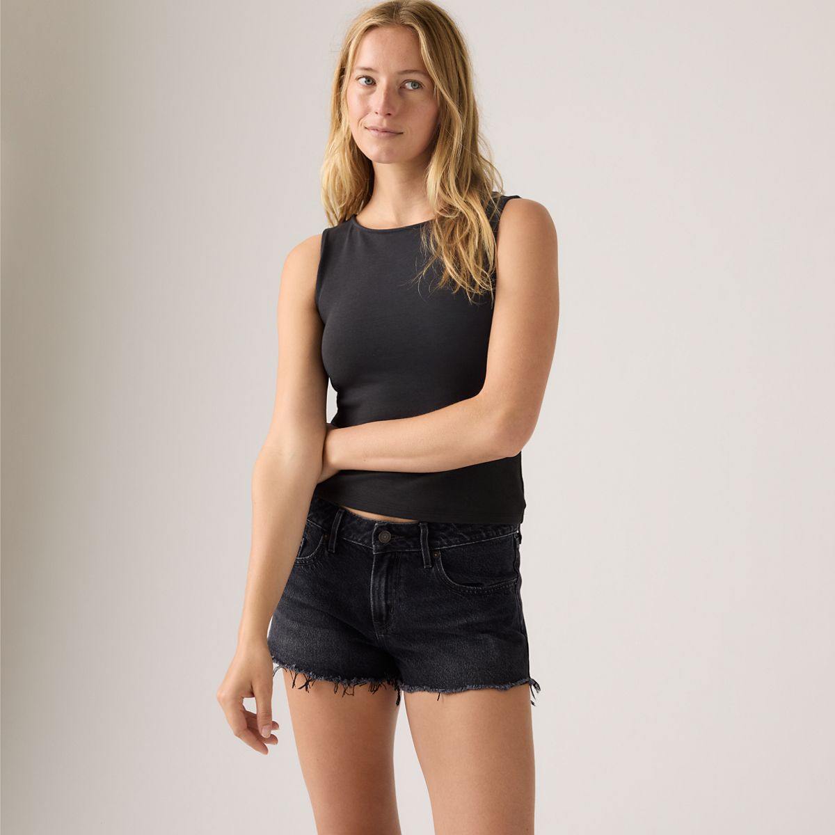 Low Rise Women's Shorts — Favorable Moment - Black