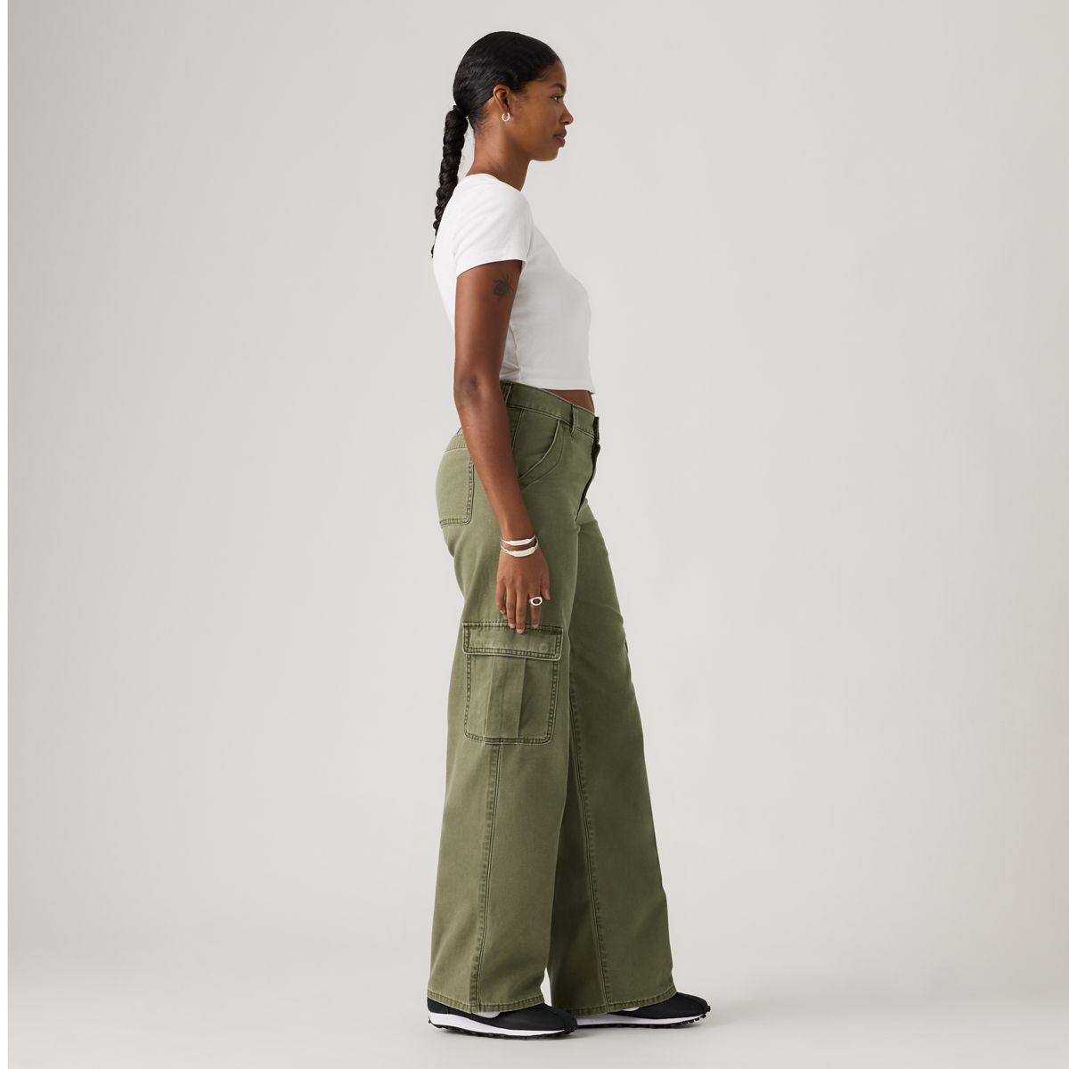 Superlow Loose Women's Cargo Pants — Ivy Green Pigment - Green