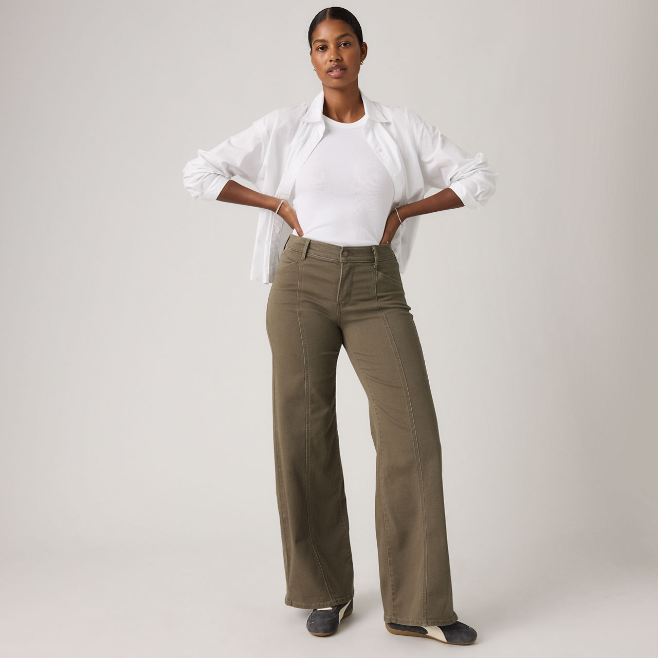 318 Seamed Wide-Leg Women's Jeans 1