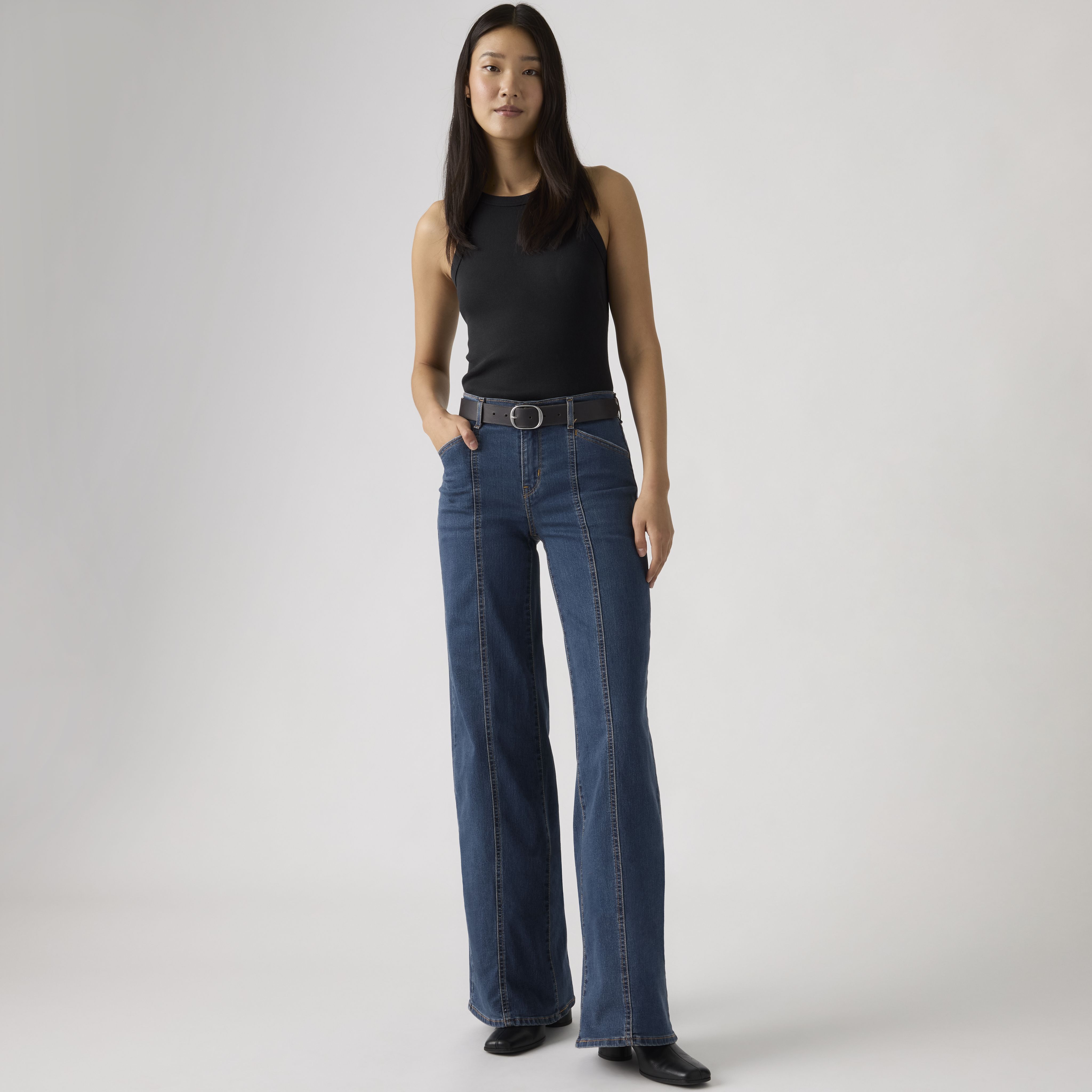 318 Seamed Wide-Leg Women's Jeans 1
