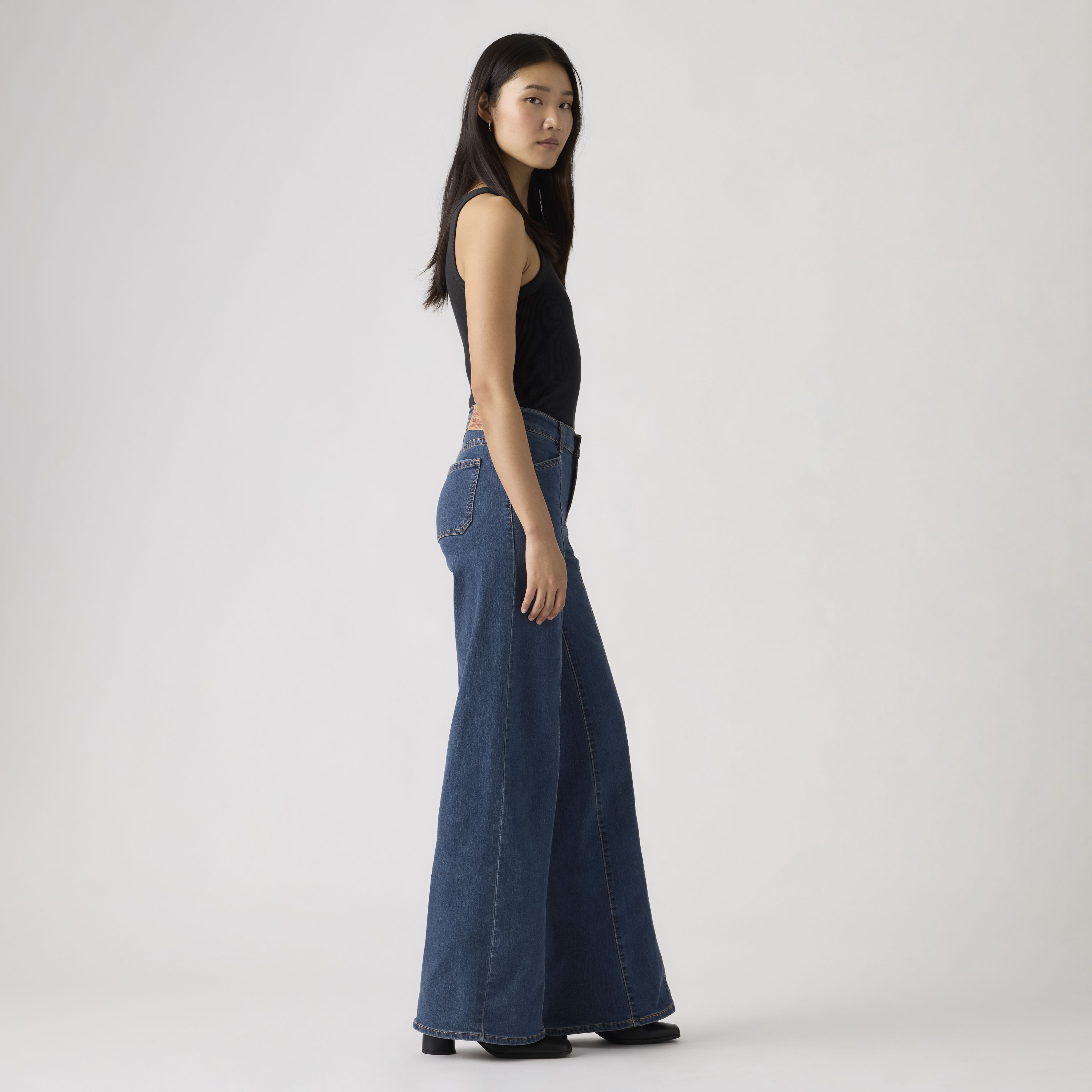 318 Seamed Wide-Leg Women's Jeans 4