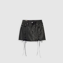 Levi's® Pride Bicon Skirt — Night Ride  - Black 8