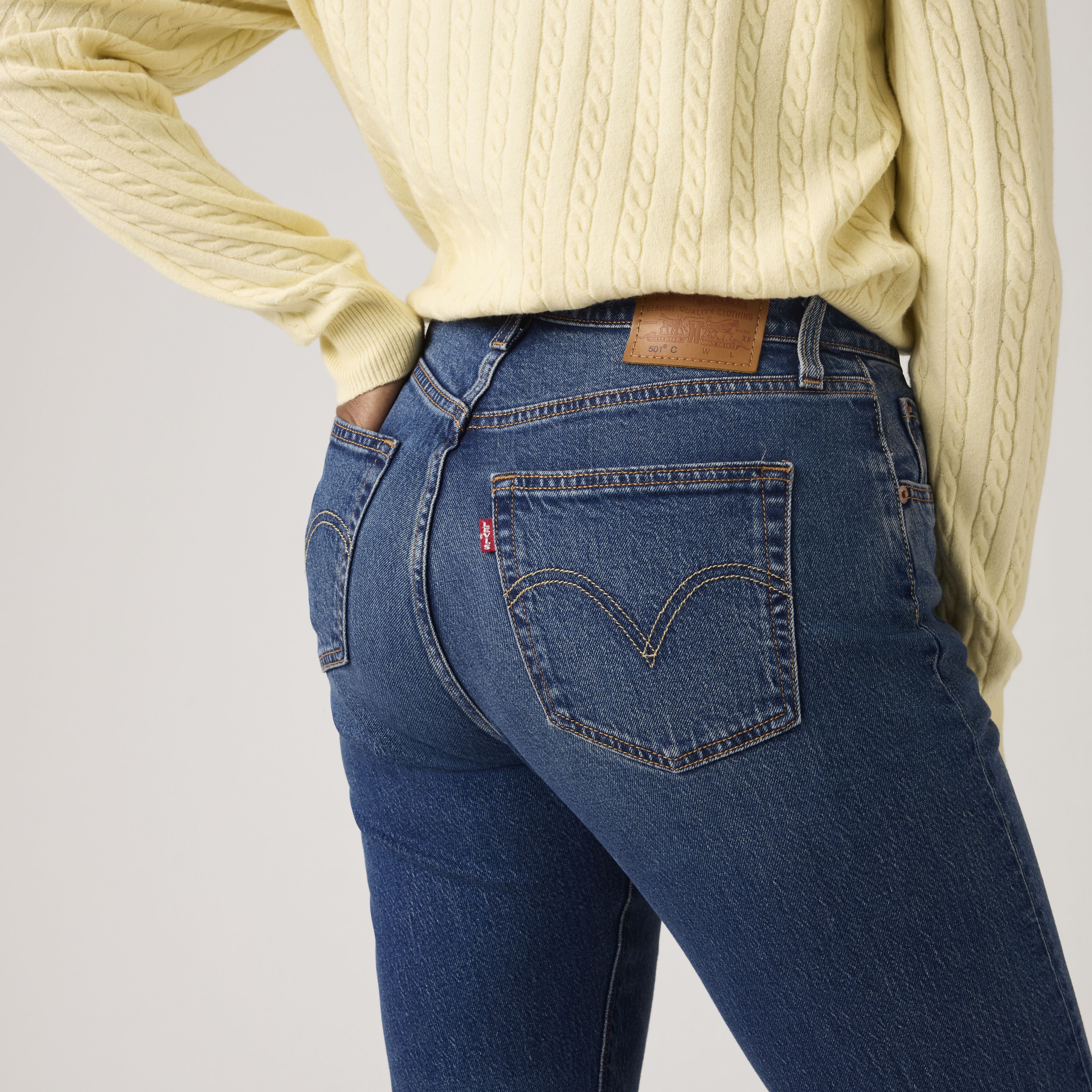 501® Curve Lightweight Jeans 3