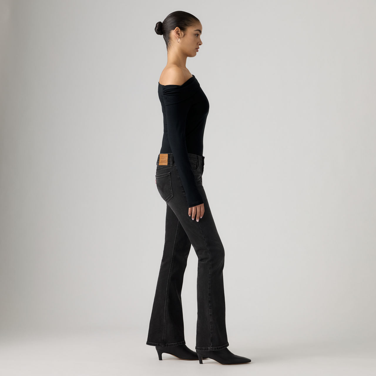 Low Slim Boot Jeans 4