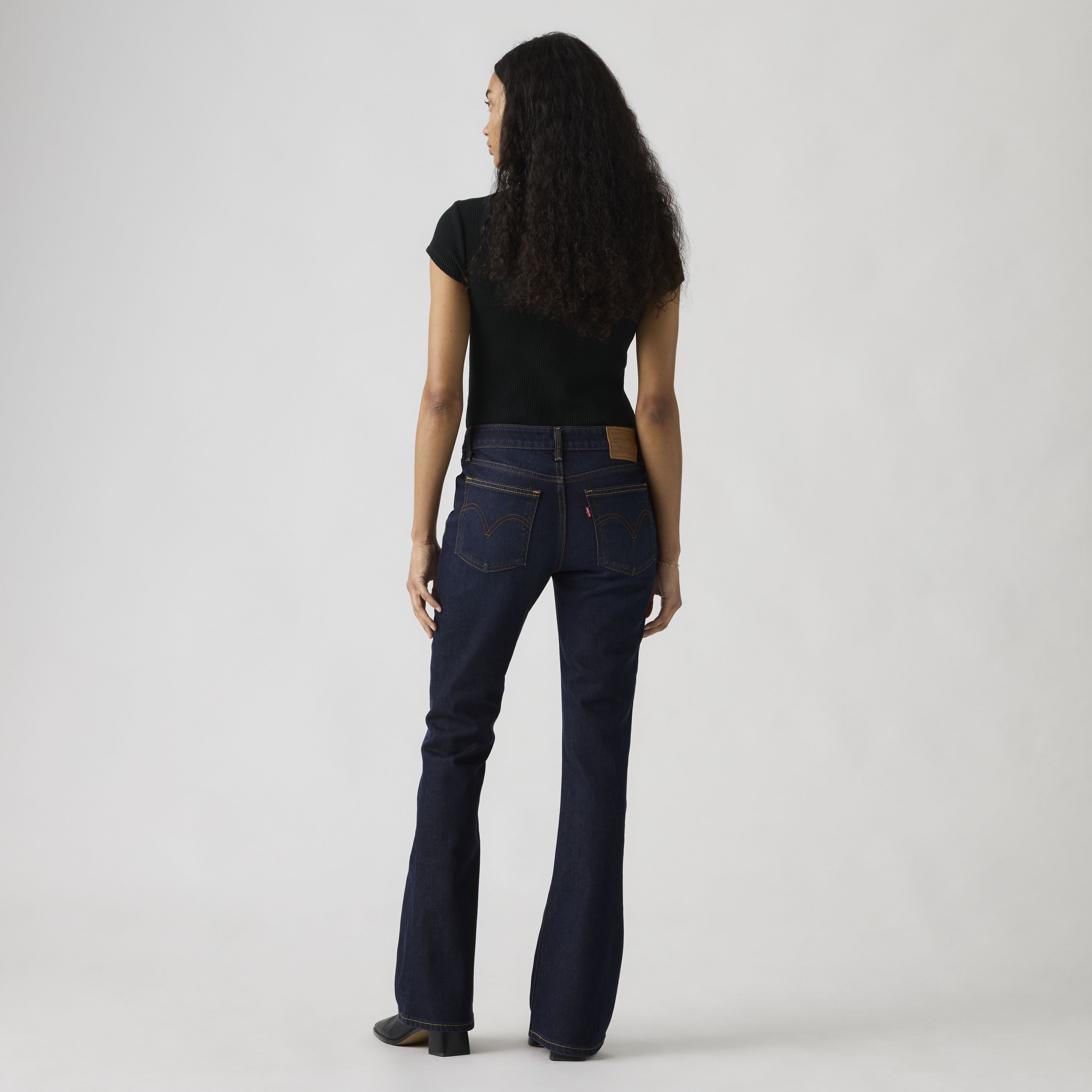 Low Slim Boot Jeans 3