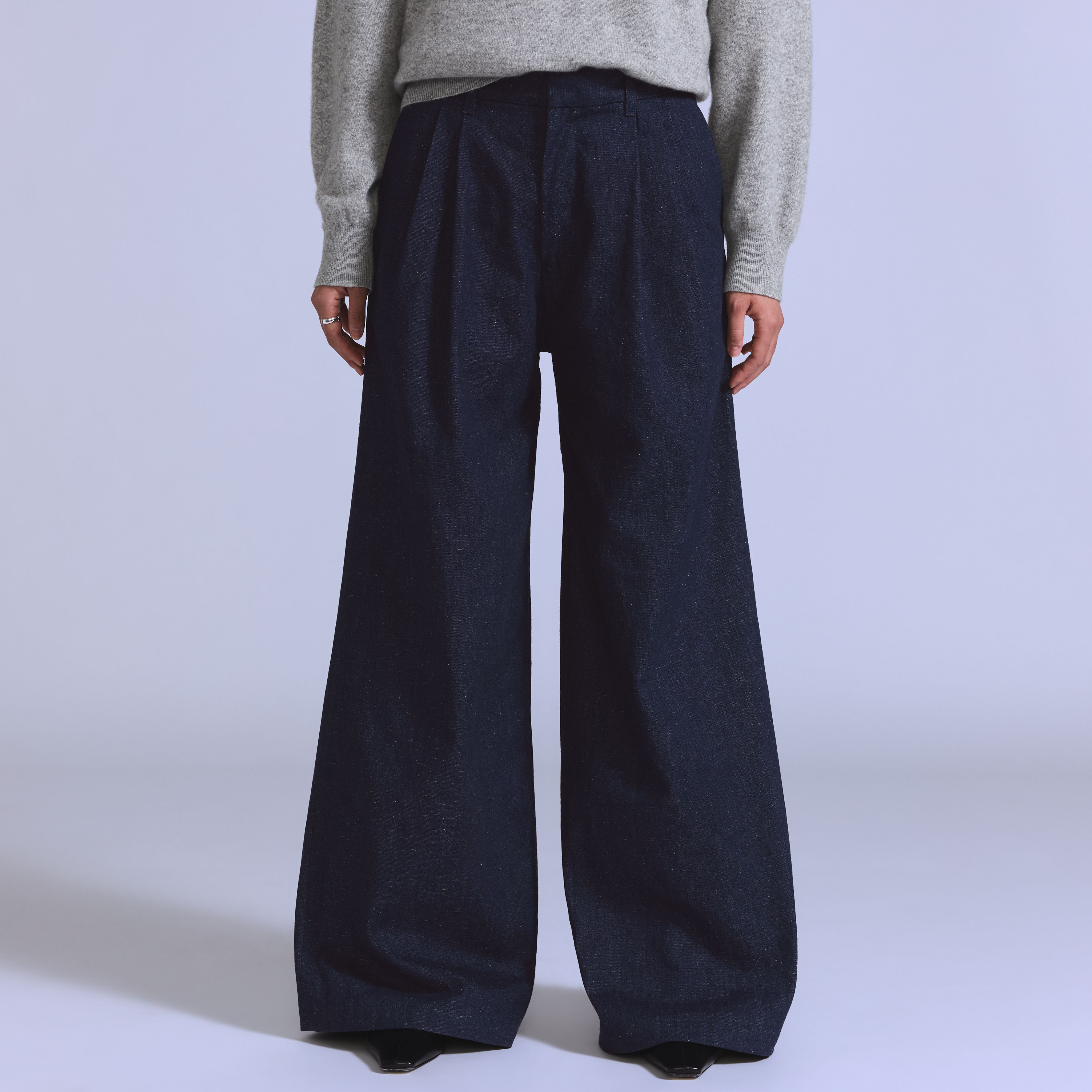 Pantalón en denim con pinzas 3