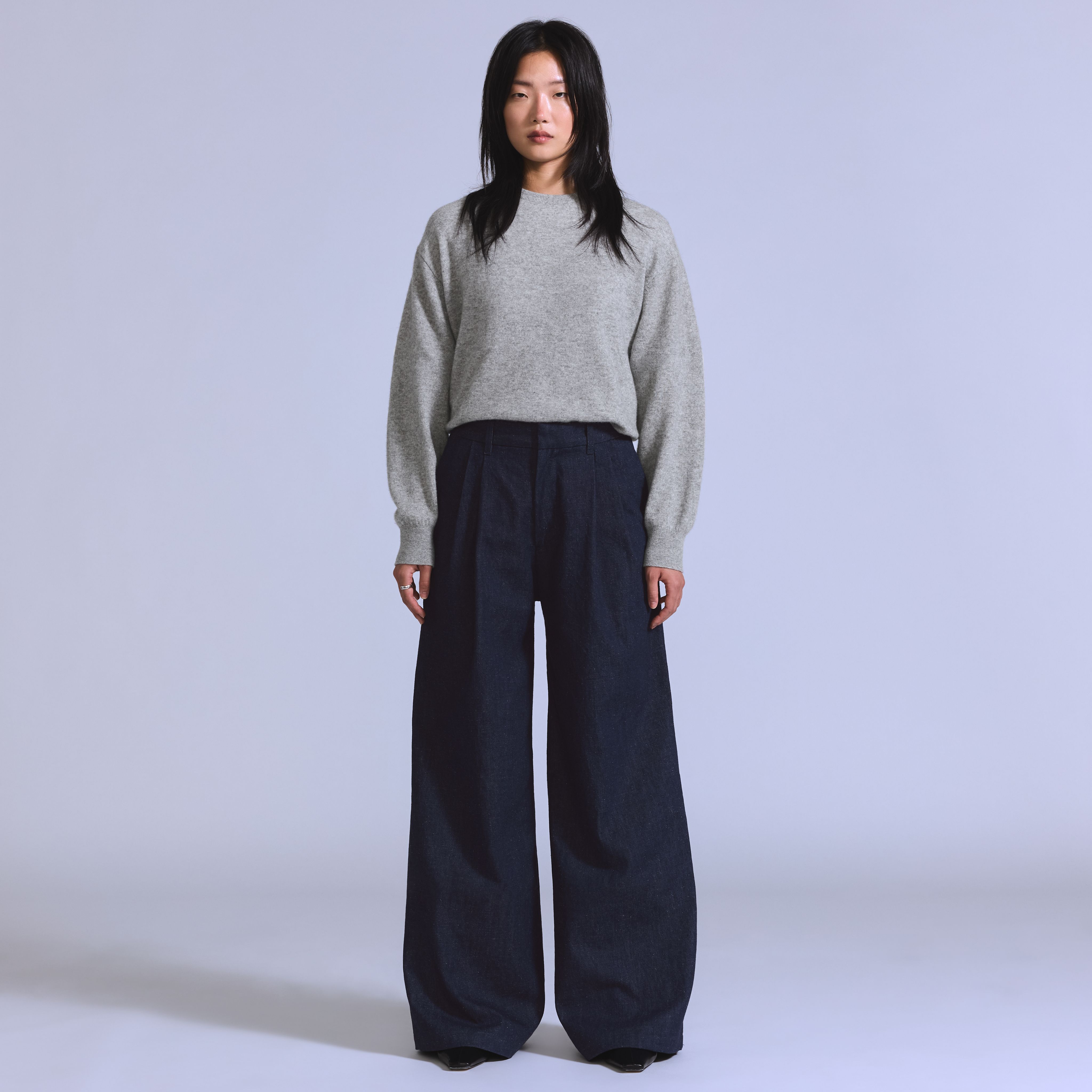 Pantalón en denim con pinzas 6