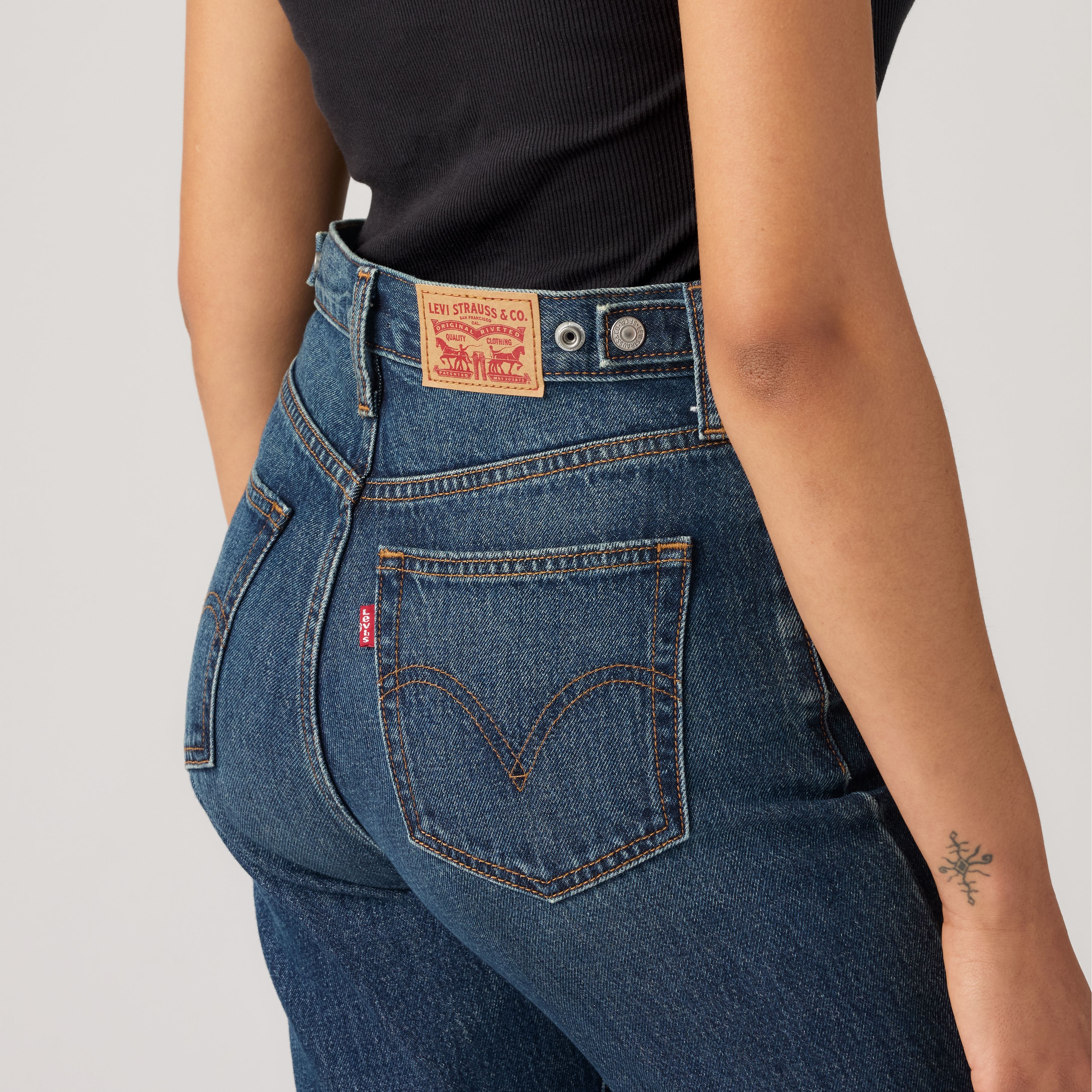 Cinch Flare Jeans 3