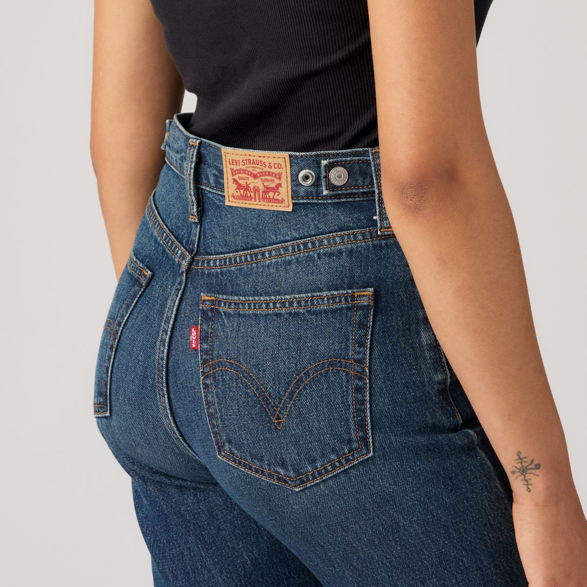 Cinch Flare Women's Jeans — Healing Hour - Dark Wash