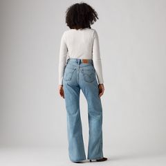 Cinch Flare Women's Jeans — Handled That - Medium Wash 4
