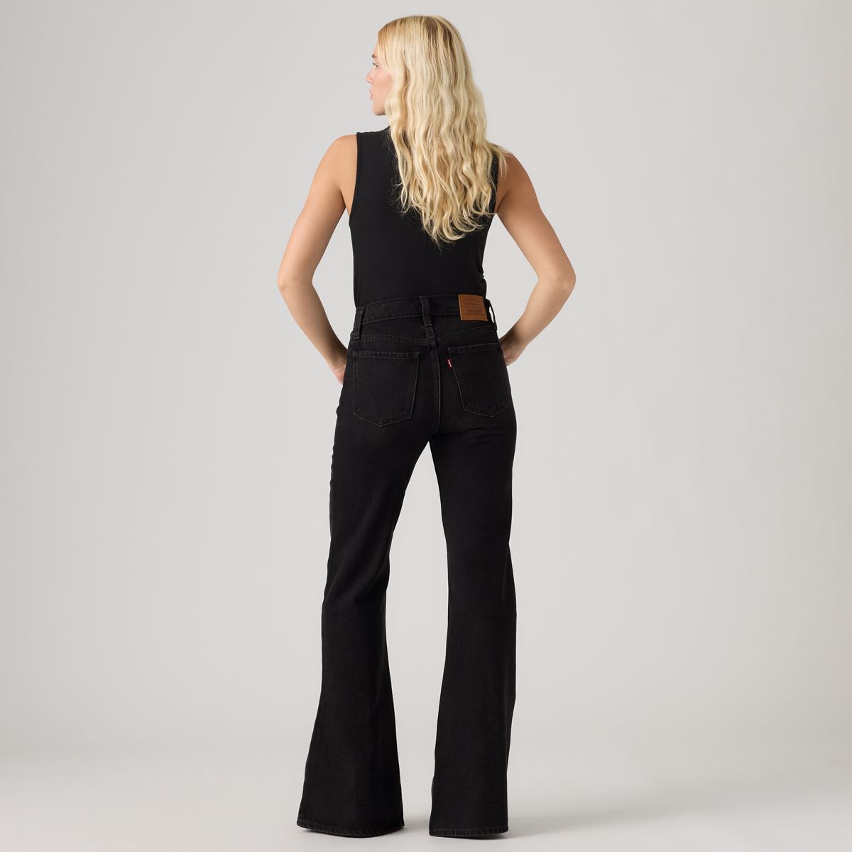 Puddle Snap Flare Women's Jeans — Drop The Hammer - Medium Wash
