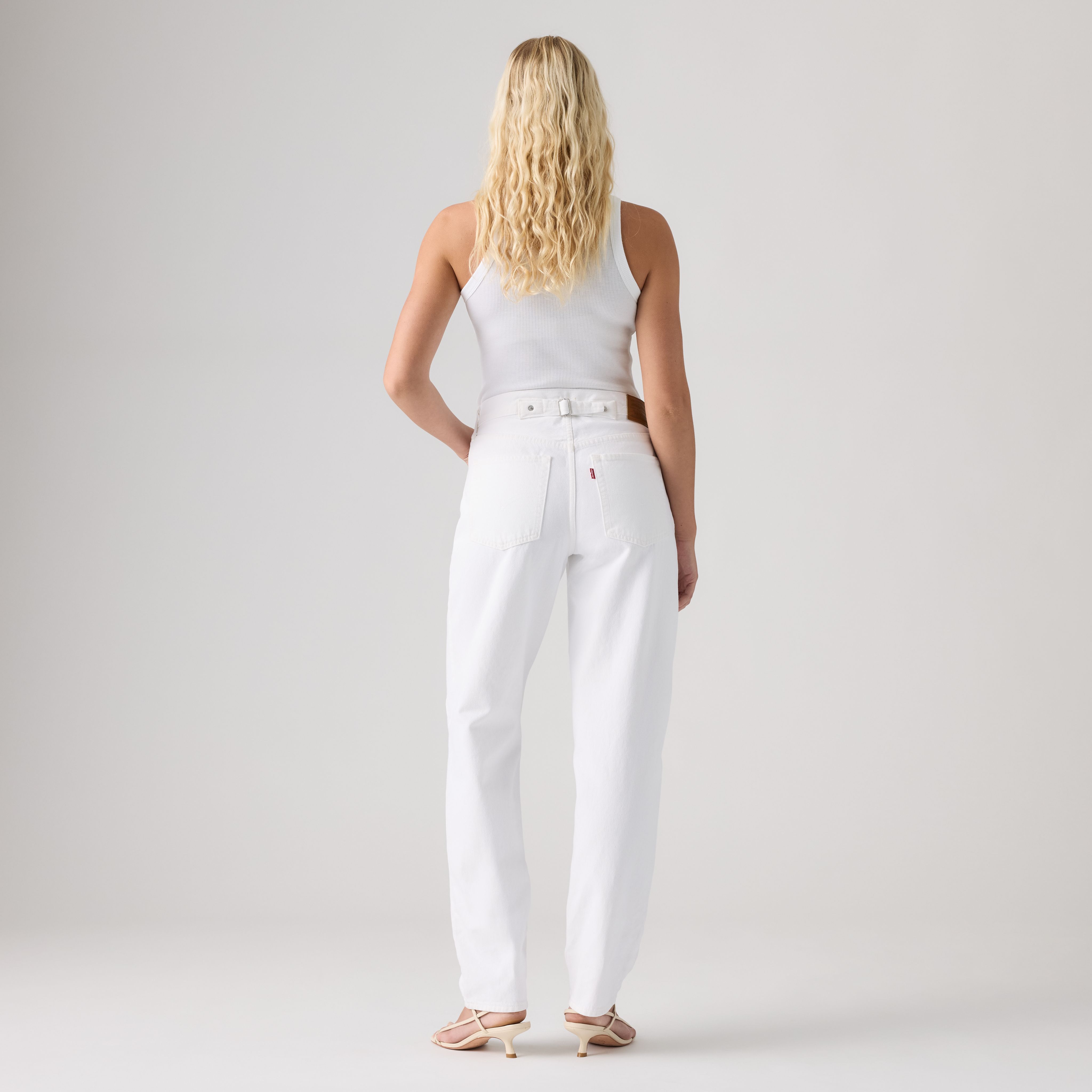 Loose Taper Jeans 4