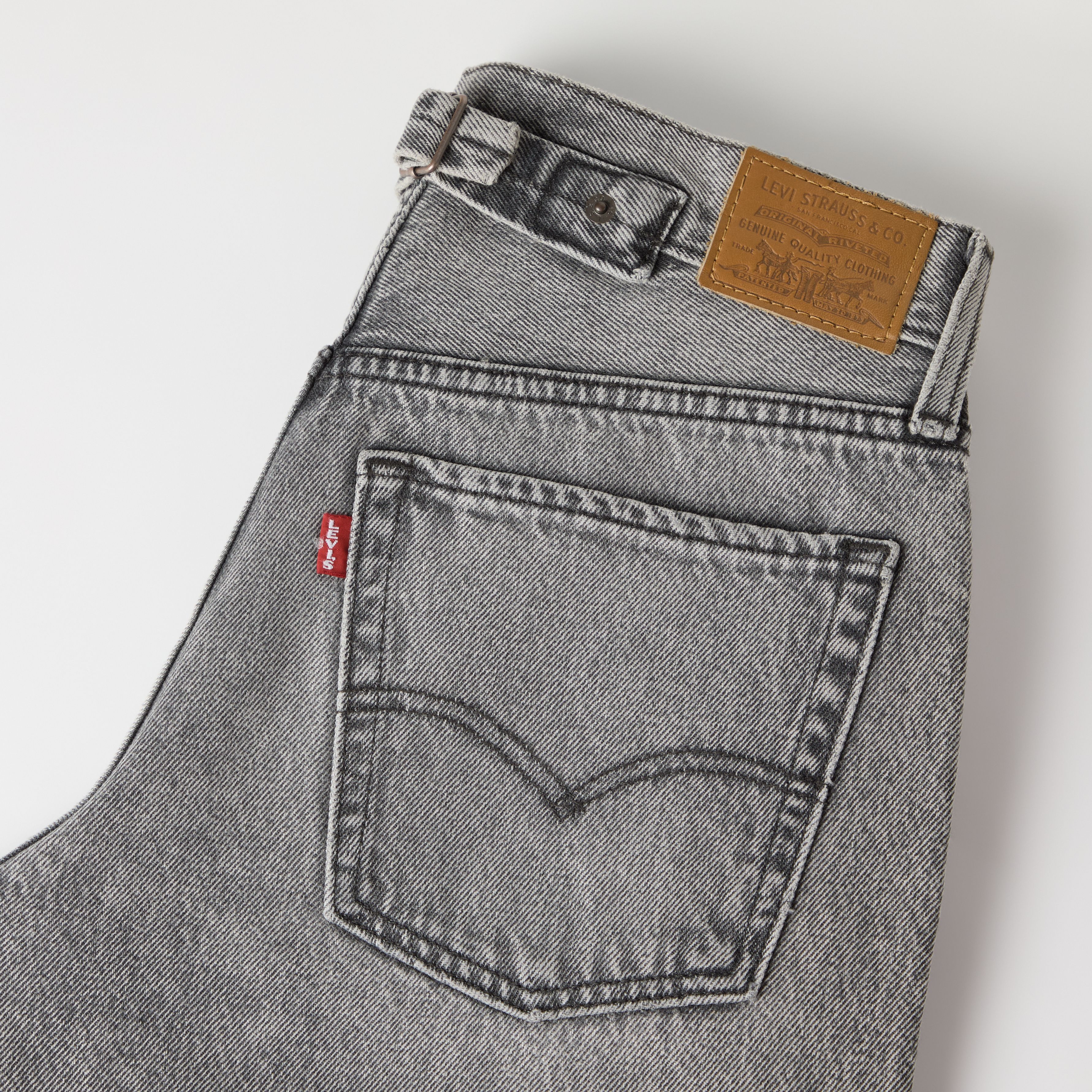 Loose Taper Women's Jeans 7