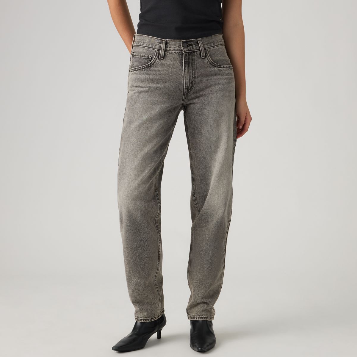 Loose Taper Women's Jeans — Talk Now - Medium Wash