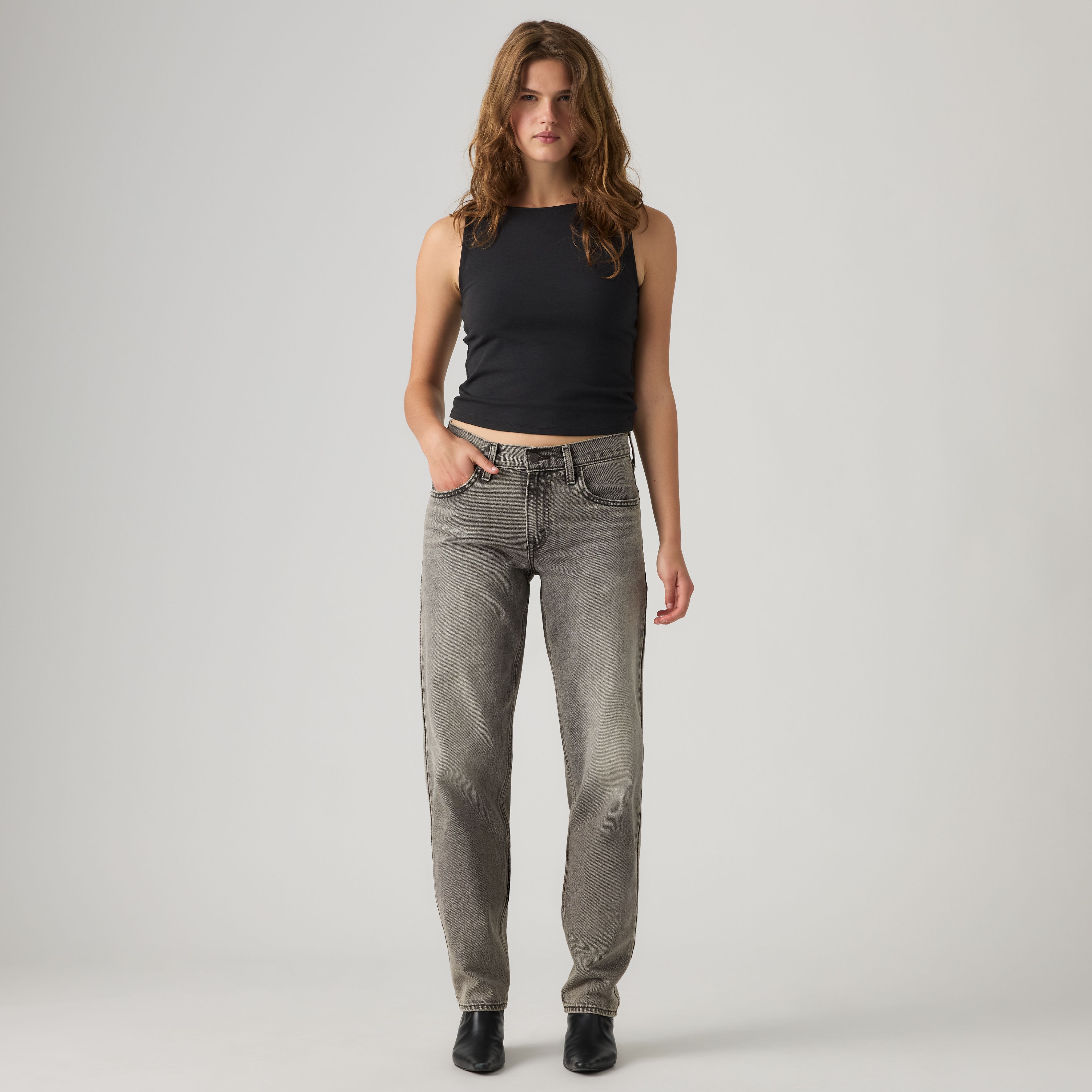Loose Taper Women's Jeans 4