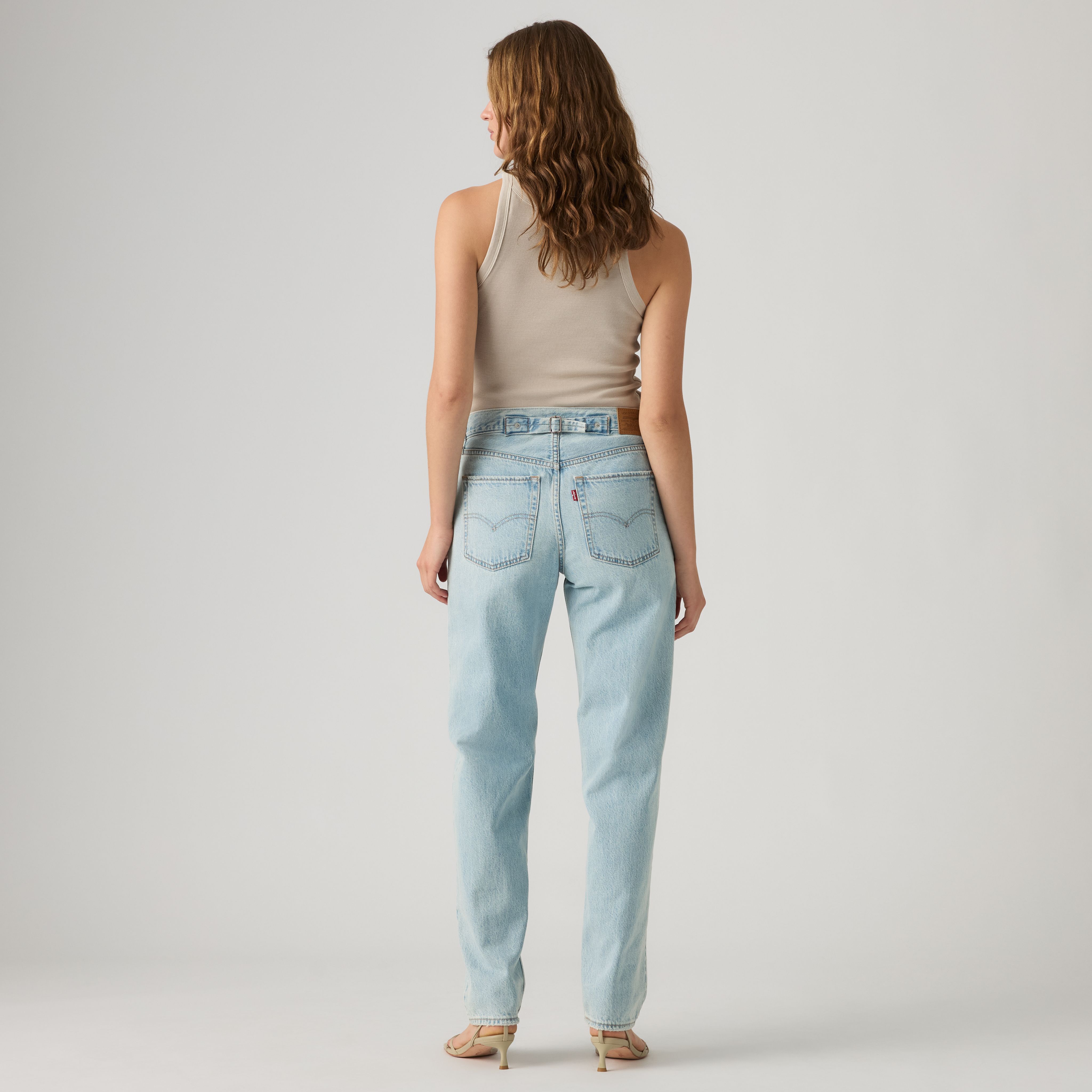 Loose Taper Jeans 3