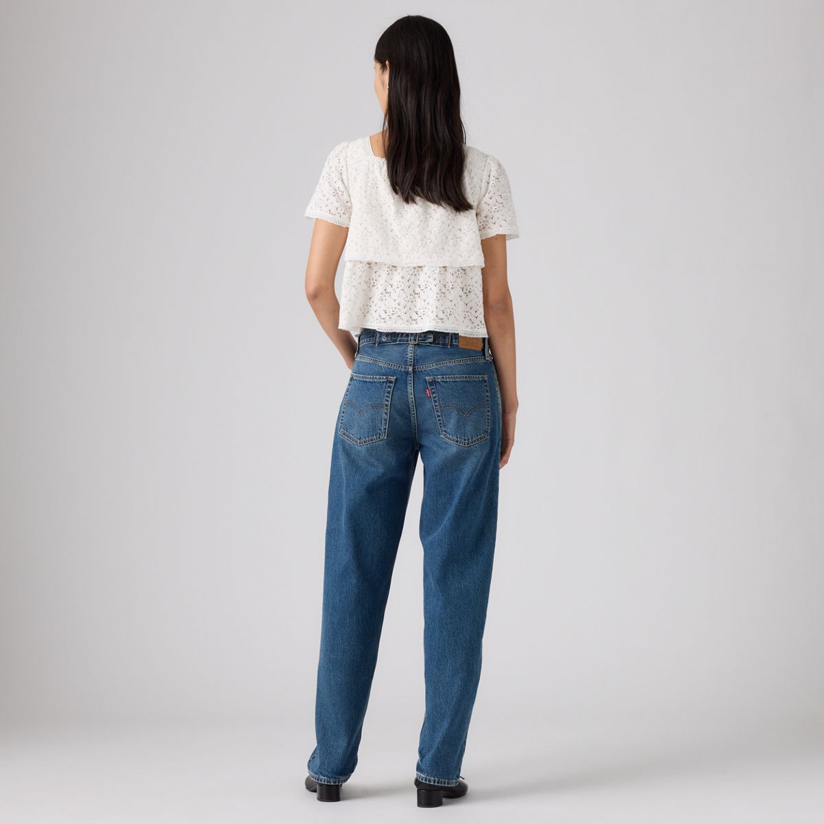 Loose Taper Women's Jeans — Let's Fly - Medium Wash