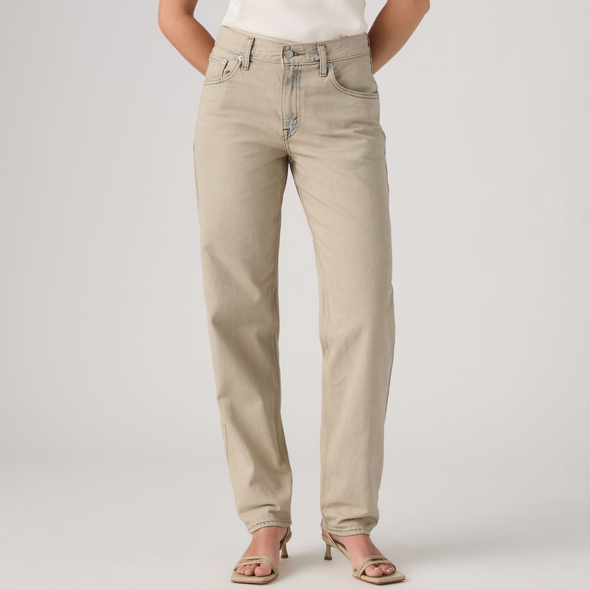 Loose Taper Women's Jeans — New Hire - Tan