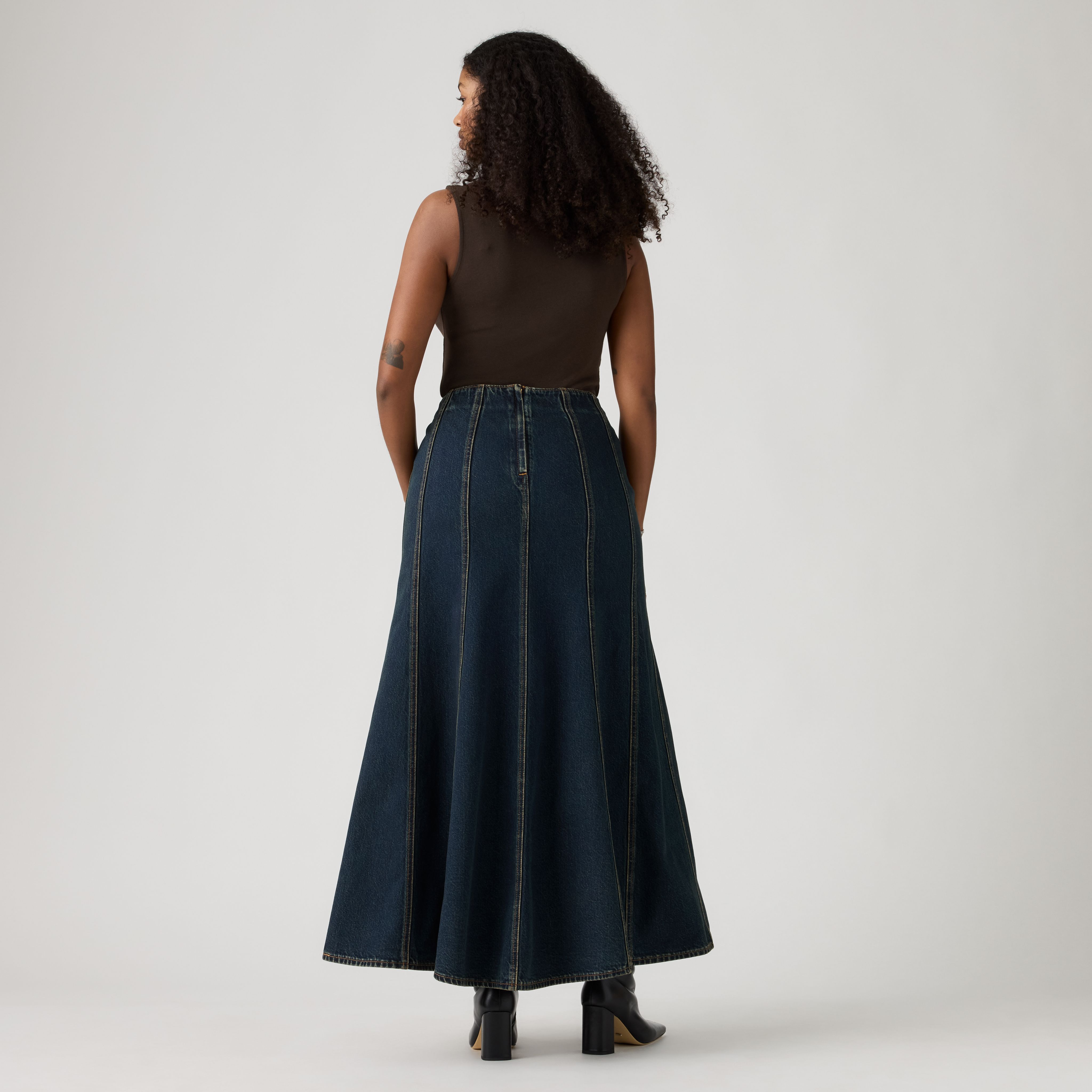Seamed Flare Skirt 3