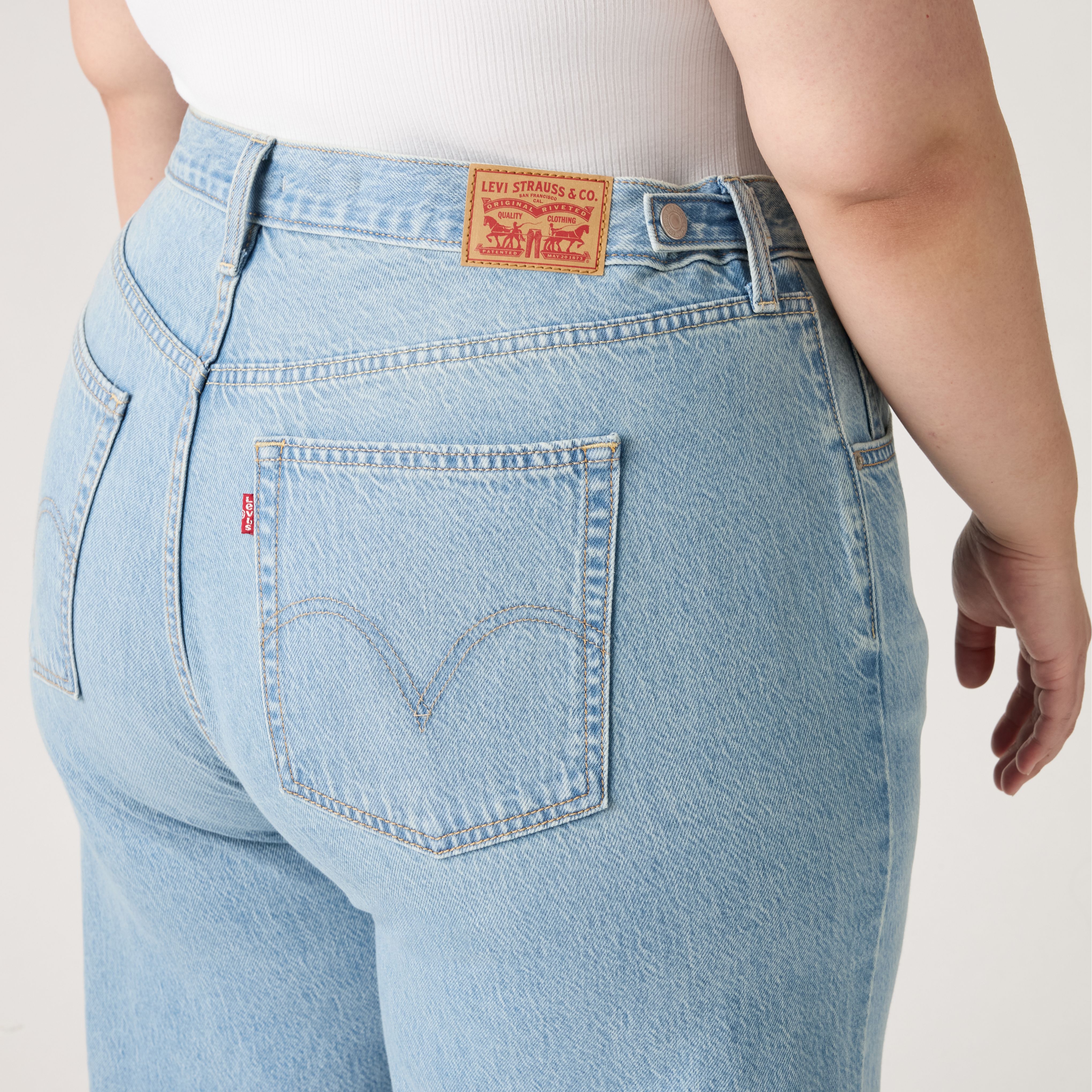 Cinch Baggy Lightweight Women's Jeans (Plus Size) 4