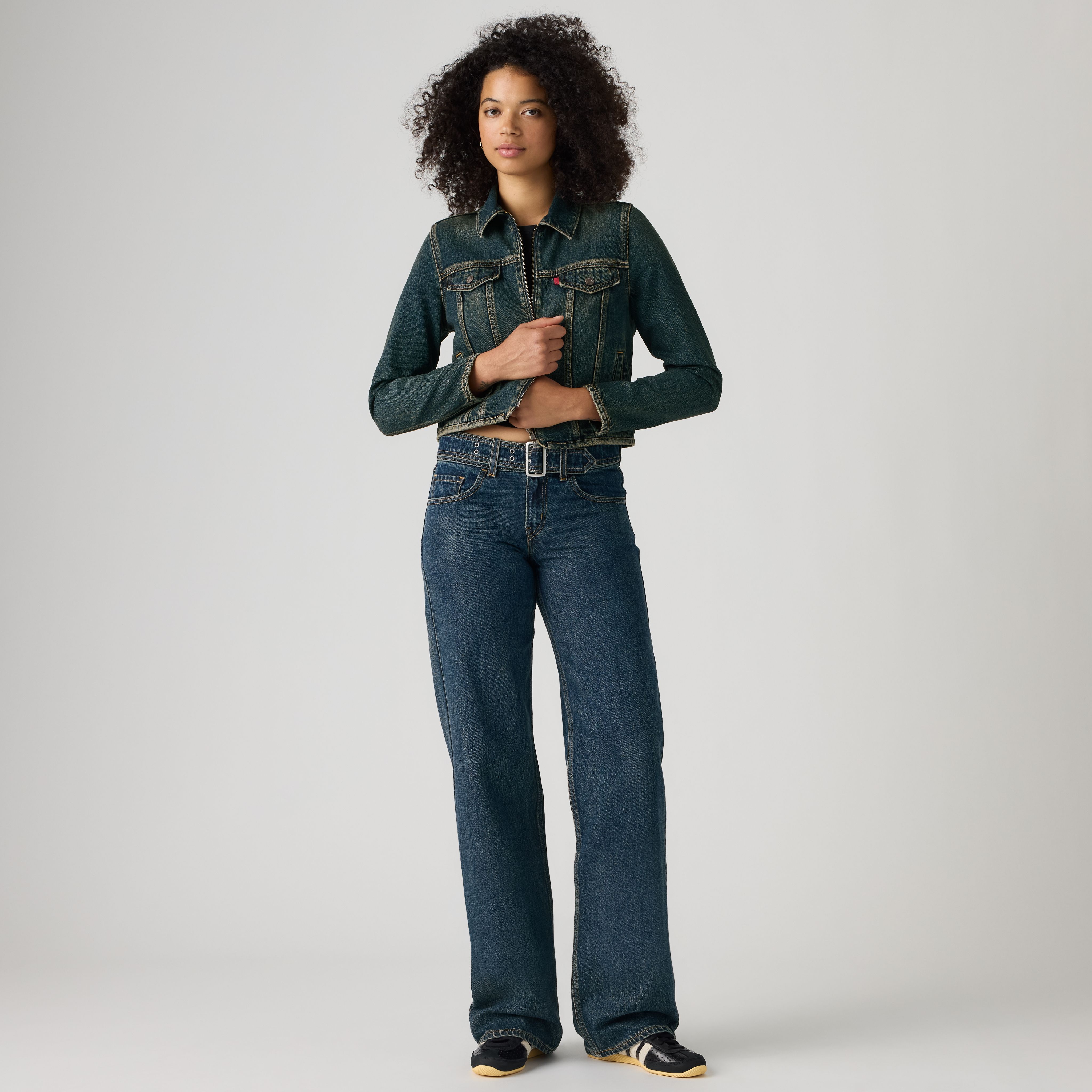 Belted Superlow Loose Jeans 1