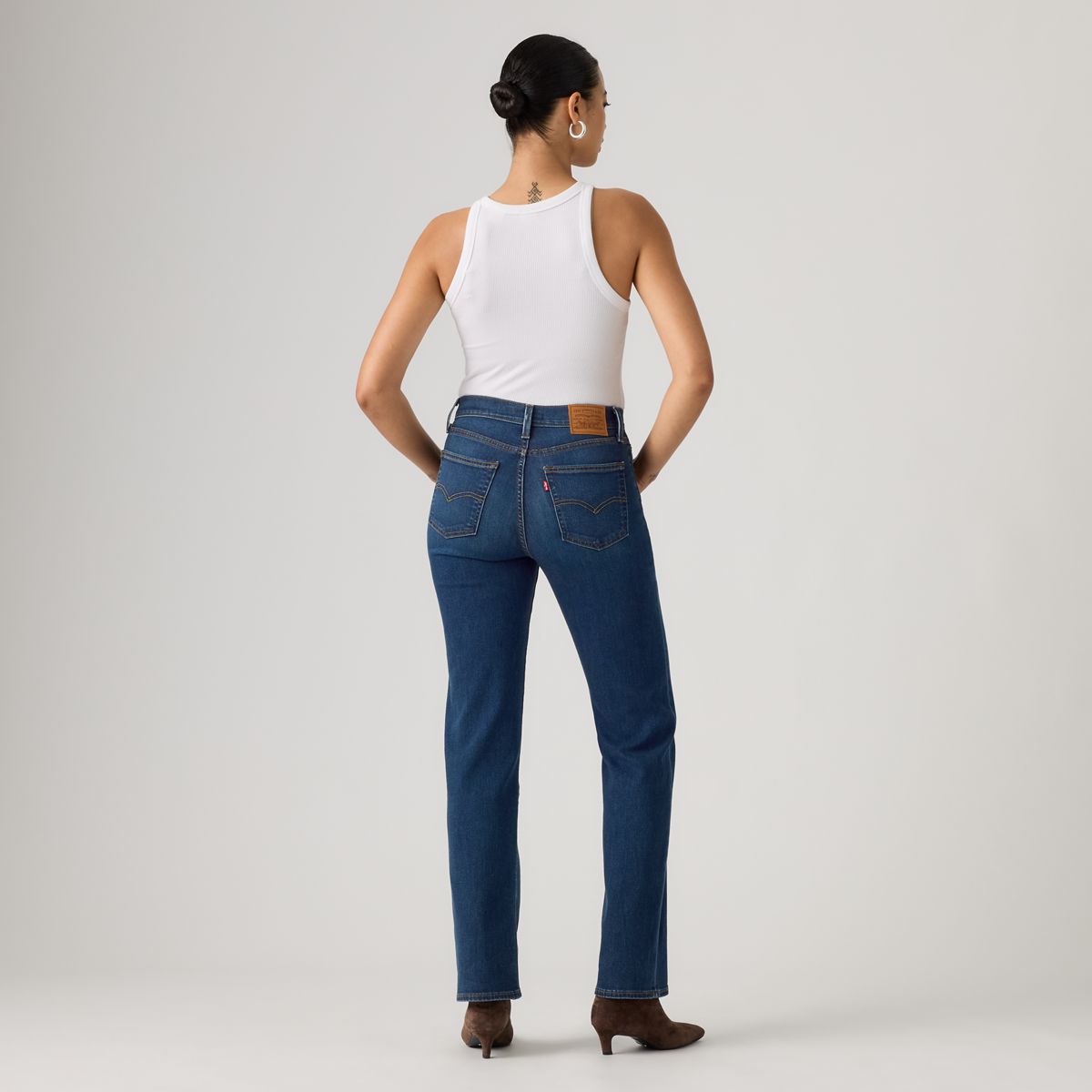 723 High-Rise Straight Women's Jeans — True Blue Dark - Dark Wash