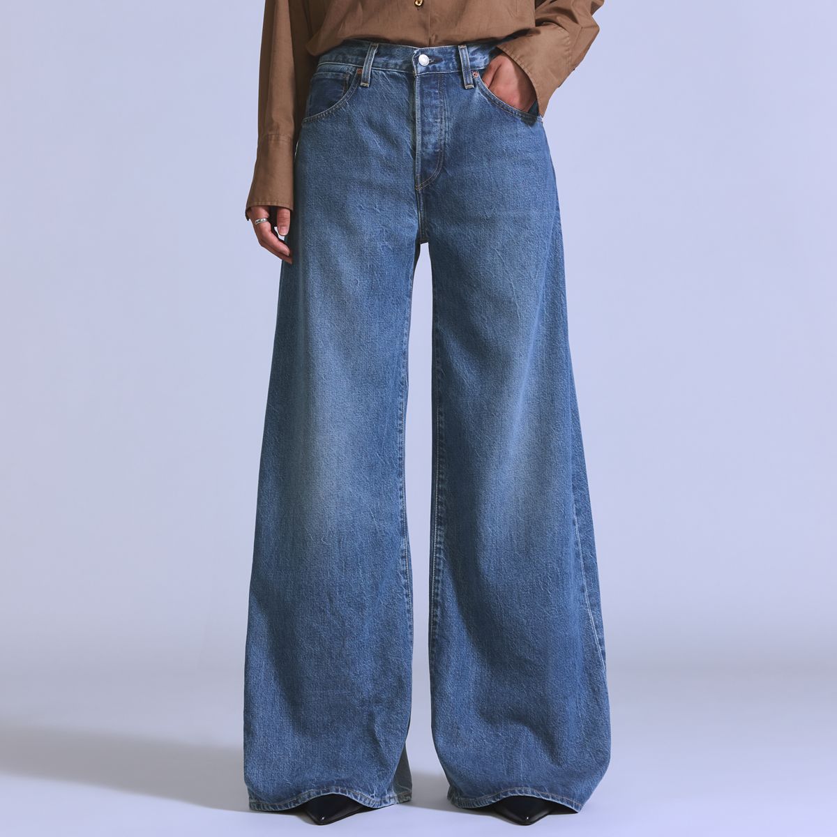 Women's Max Loose Jeans — Monto - Medium Wash