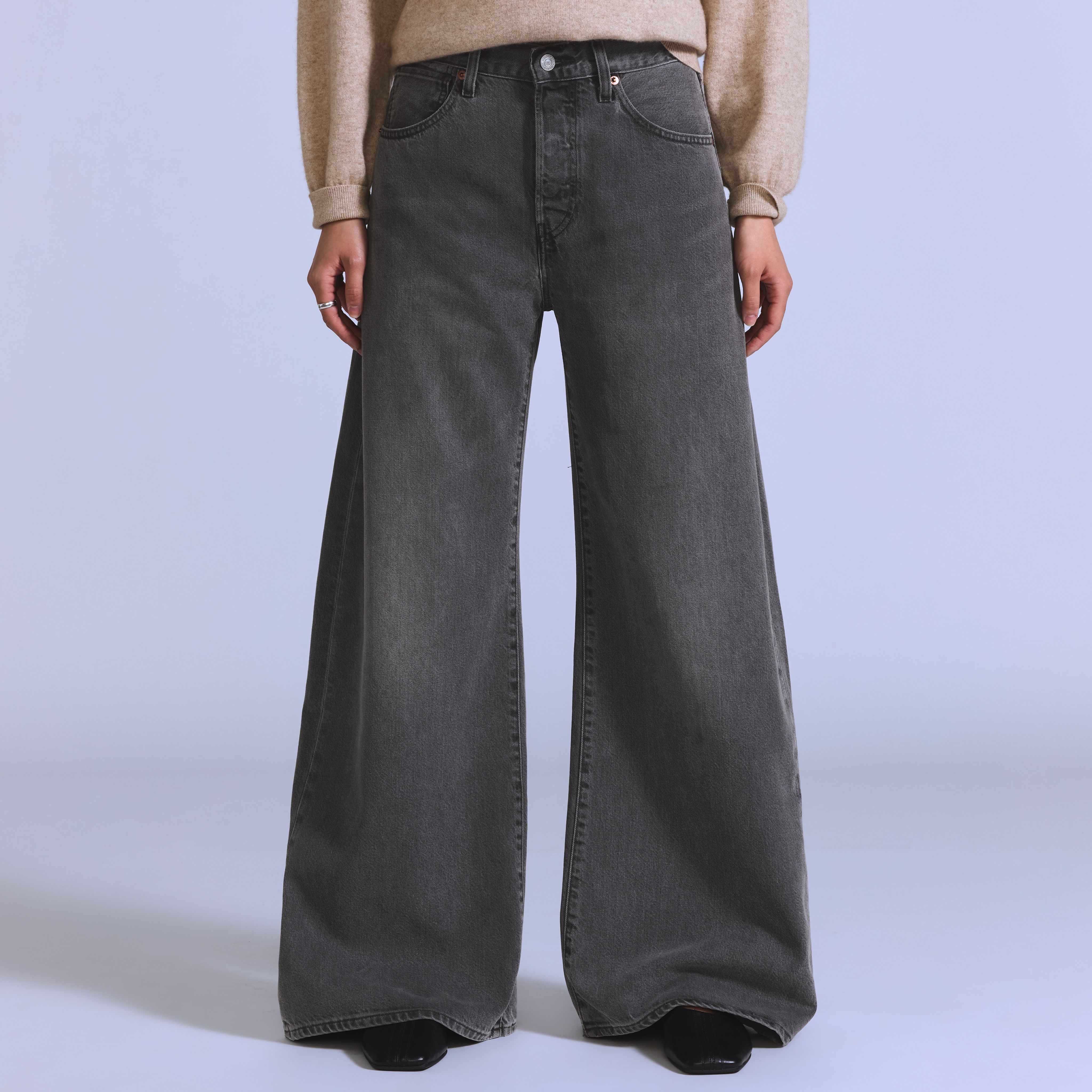 Women's Max Loose Jeans 2