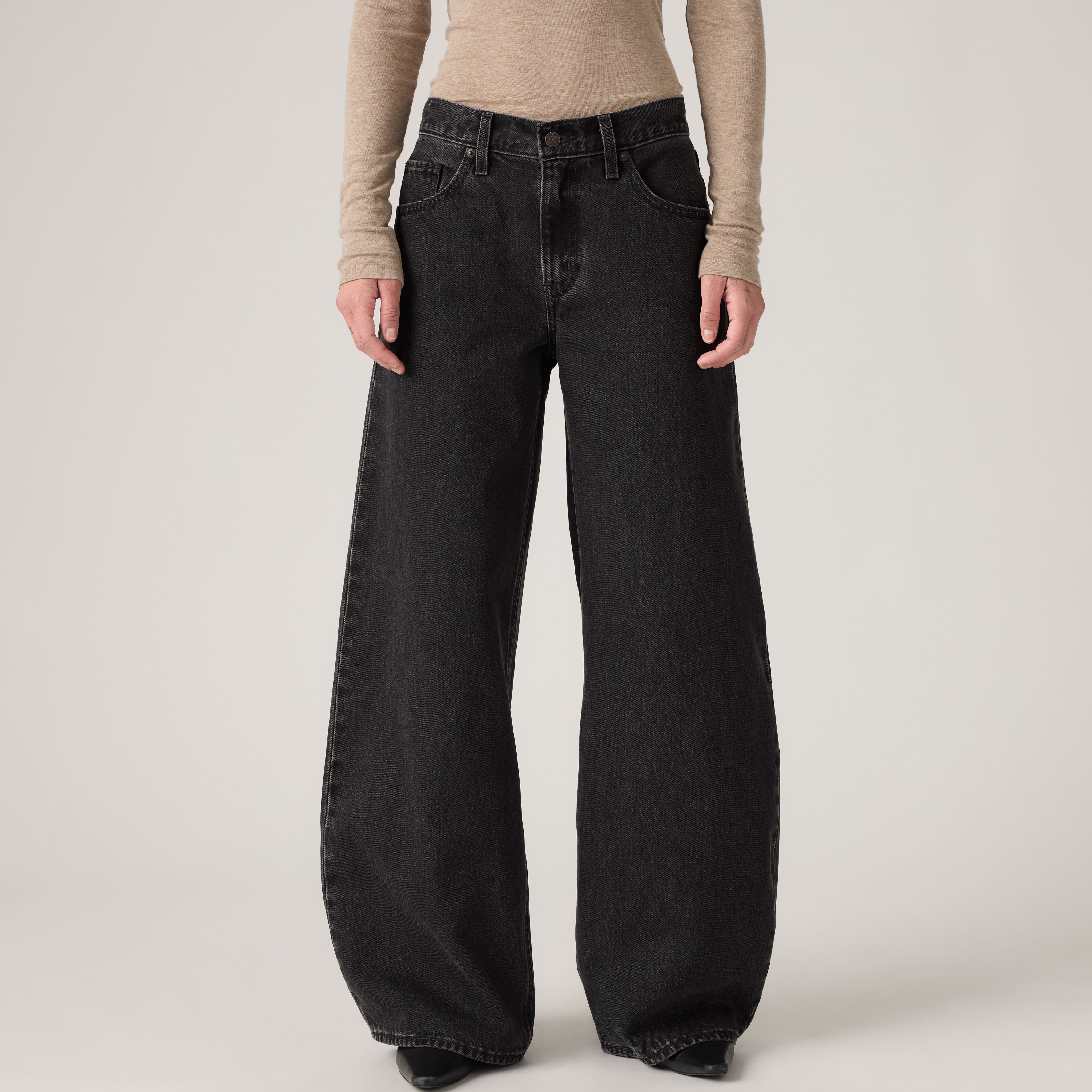 Teardrop Wide Leg Jeans 2