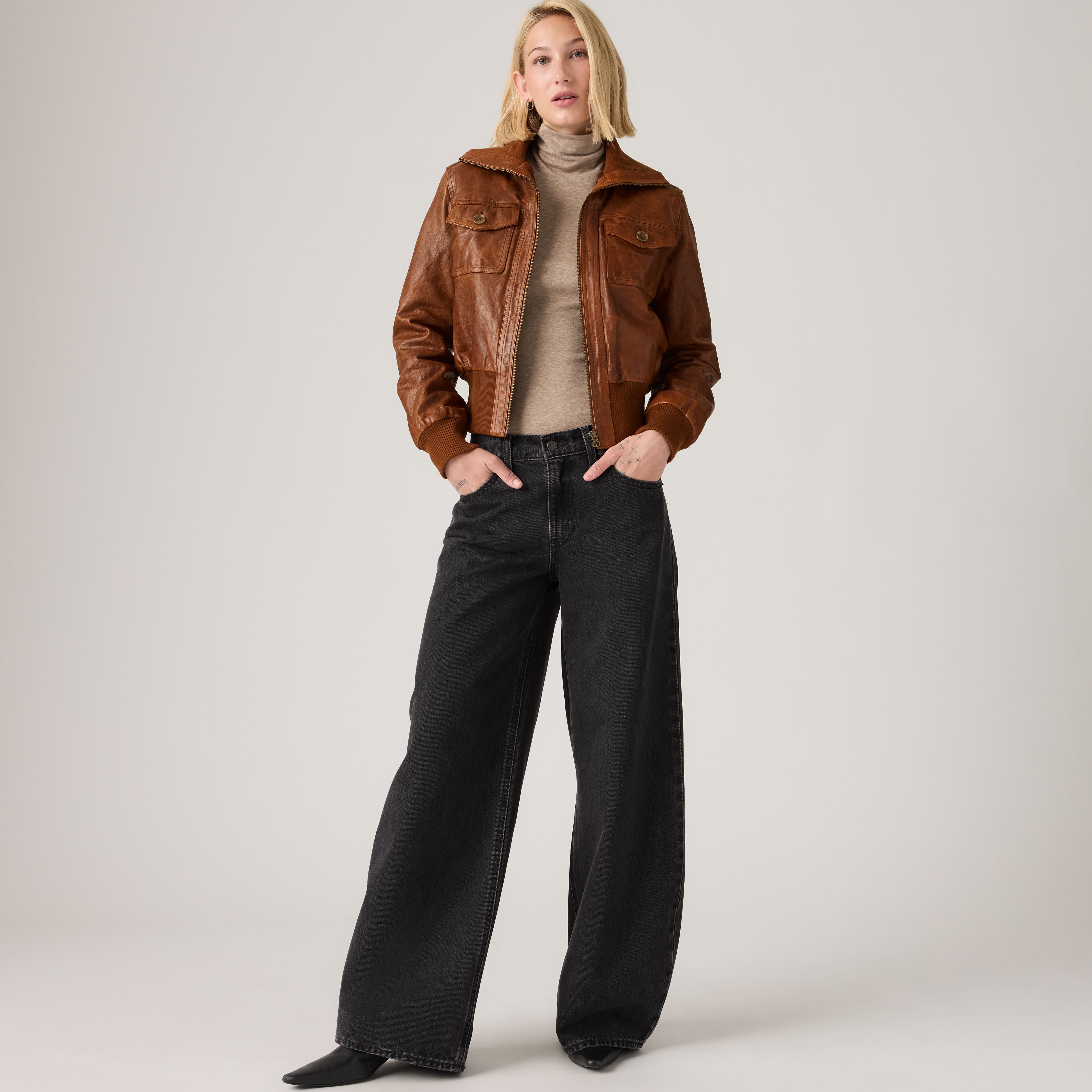 Teardrop Wide Leg Jeans 1