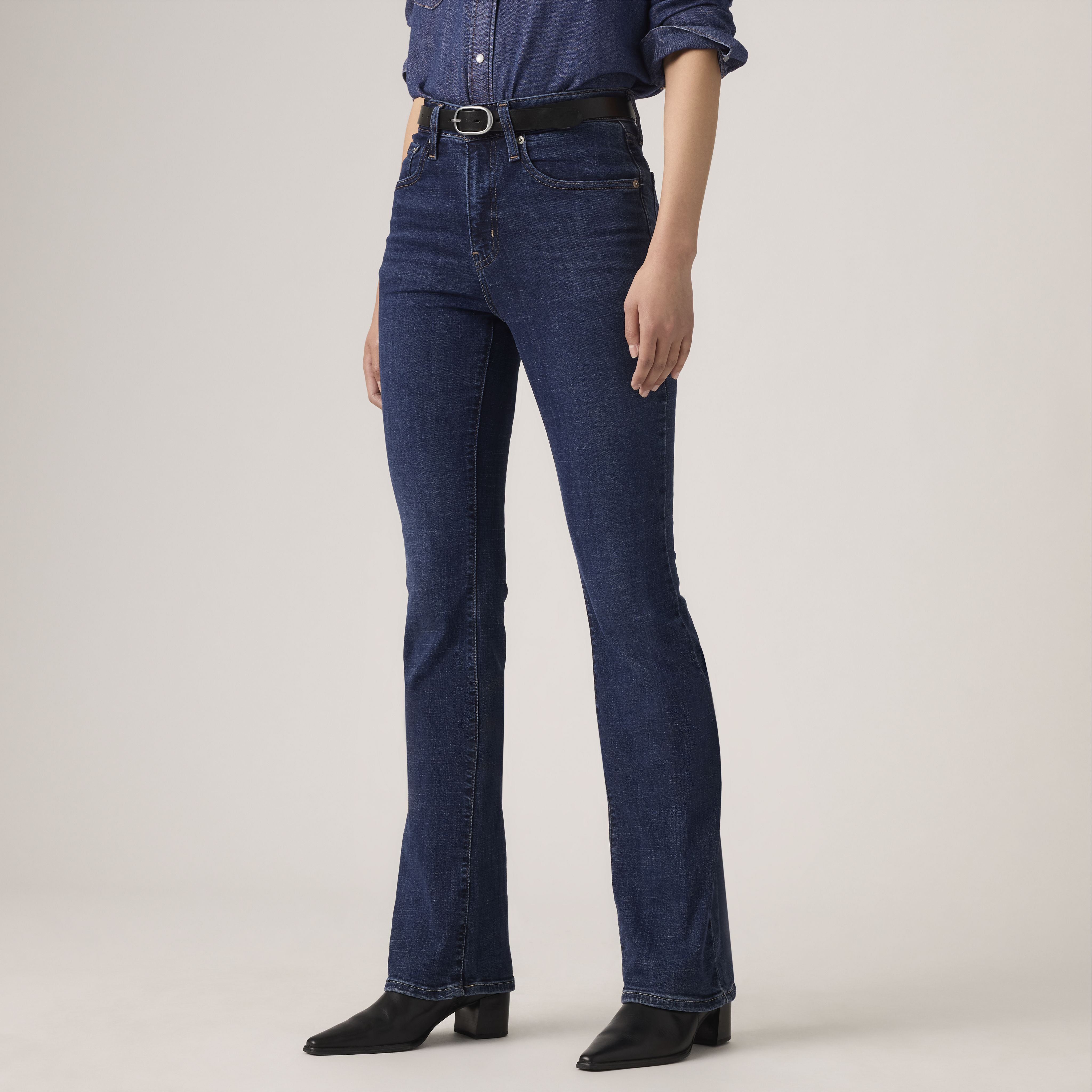 725 High Rise Bootcut Women's Jeans 2