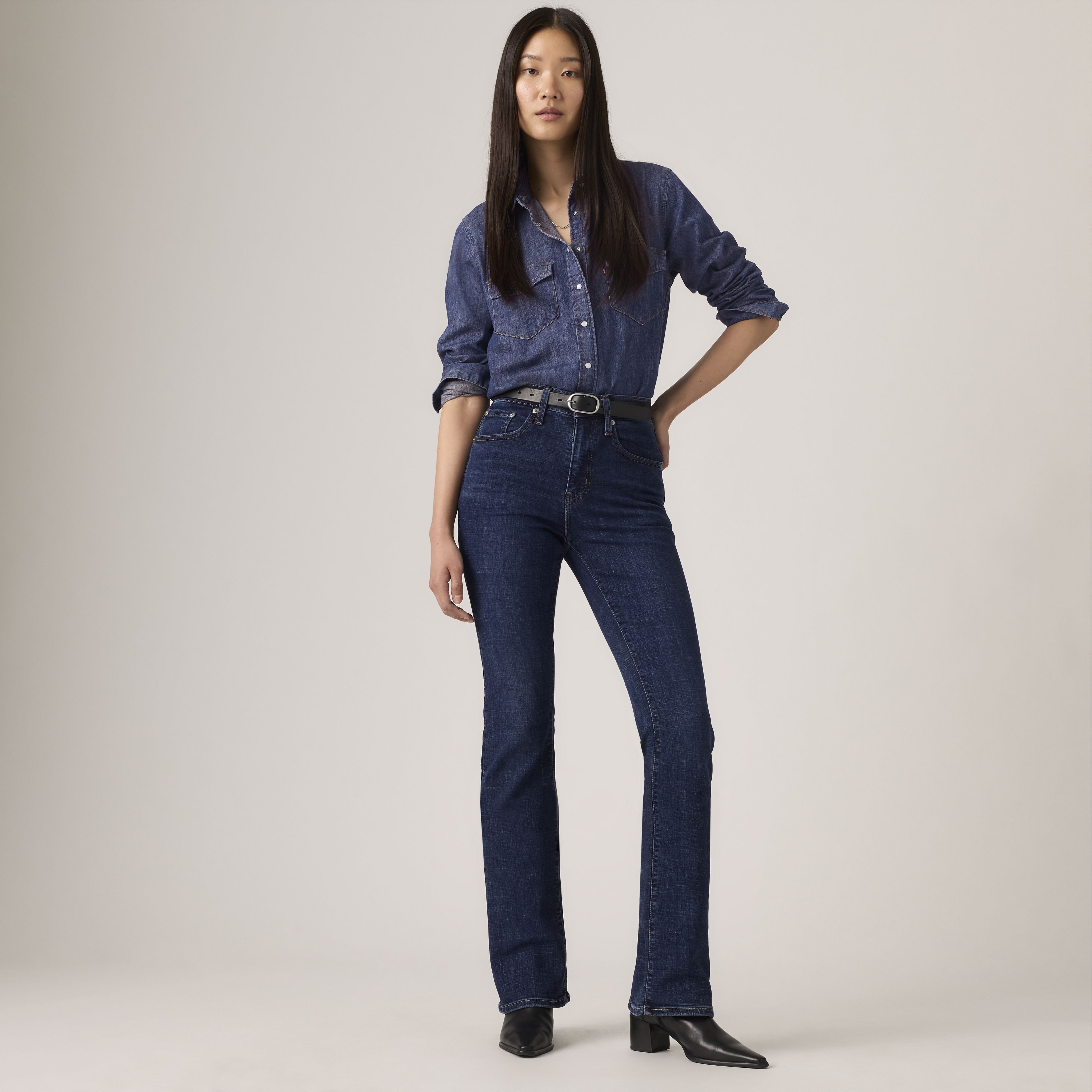 725 High Rise Bootcut Women's Jeans 1