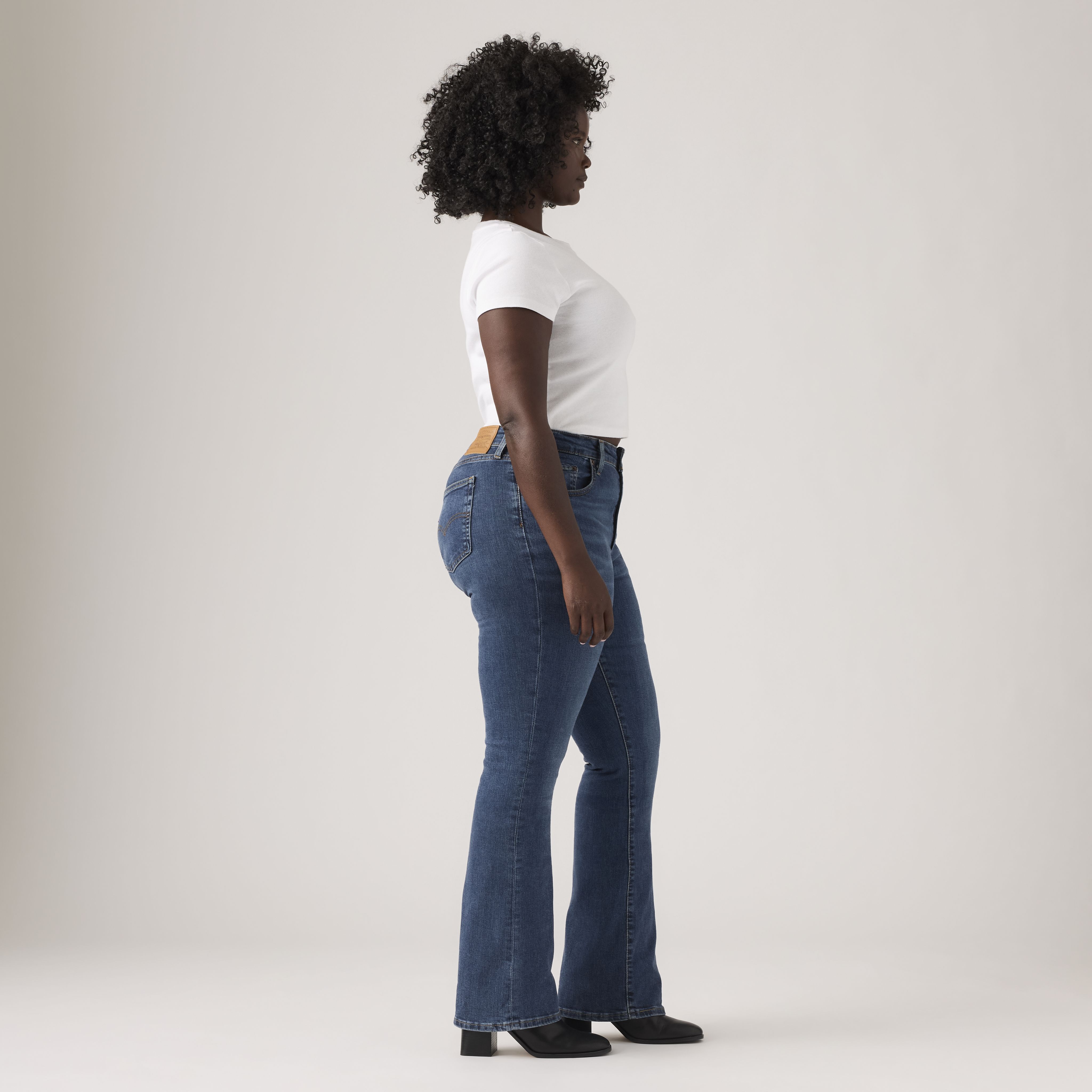 725 High Rise Bootcut Jeans 11