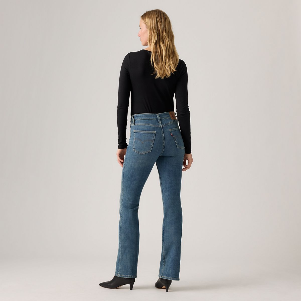 725 High Rise Bootcut Jeans — Tore It Up - Dark Wash