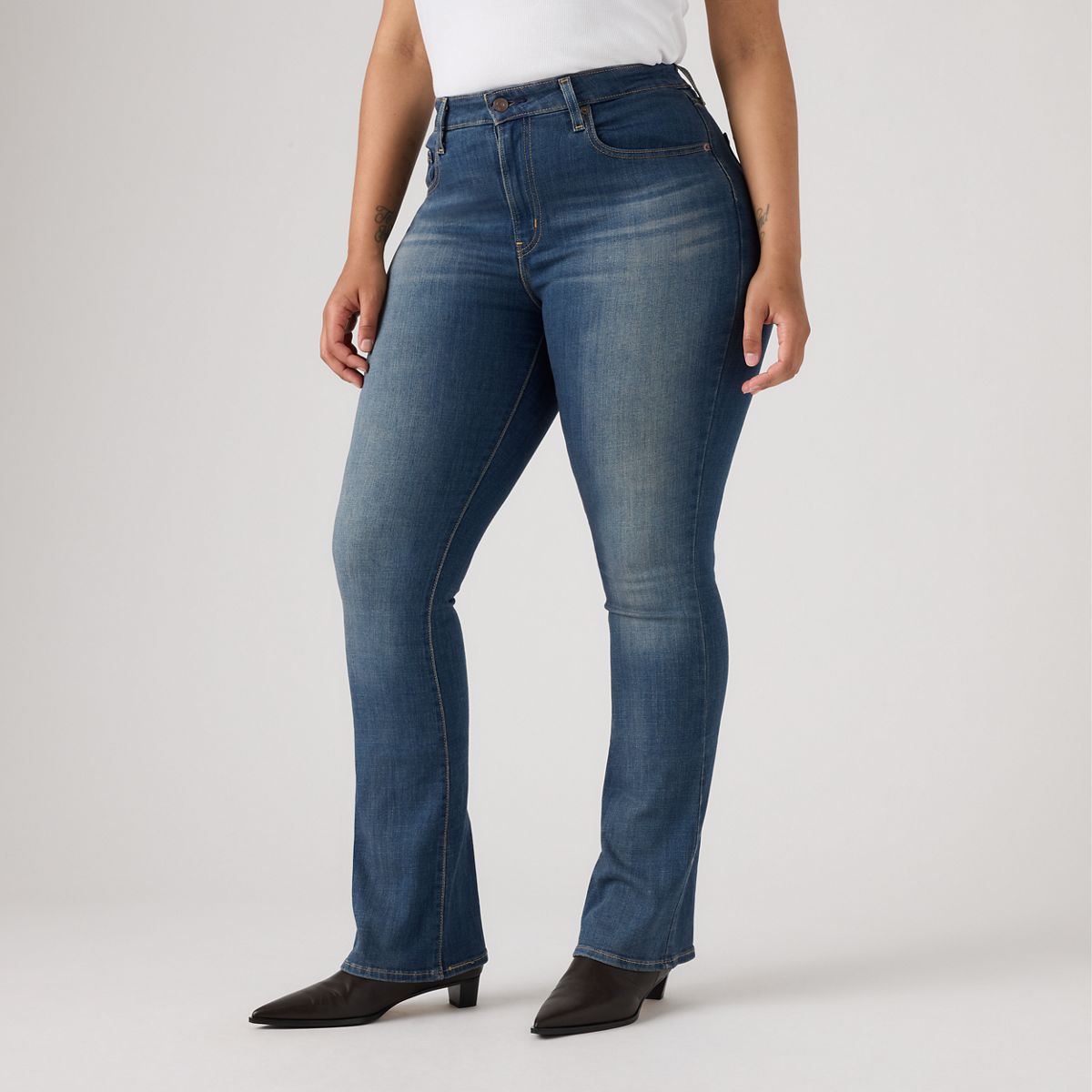 725 High Rise Bootcut Jeans — Tore It Up - Dark Wash