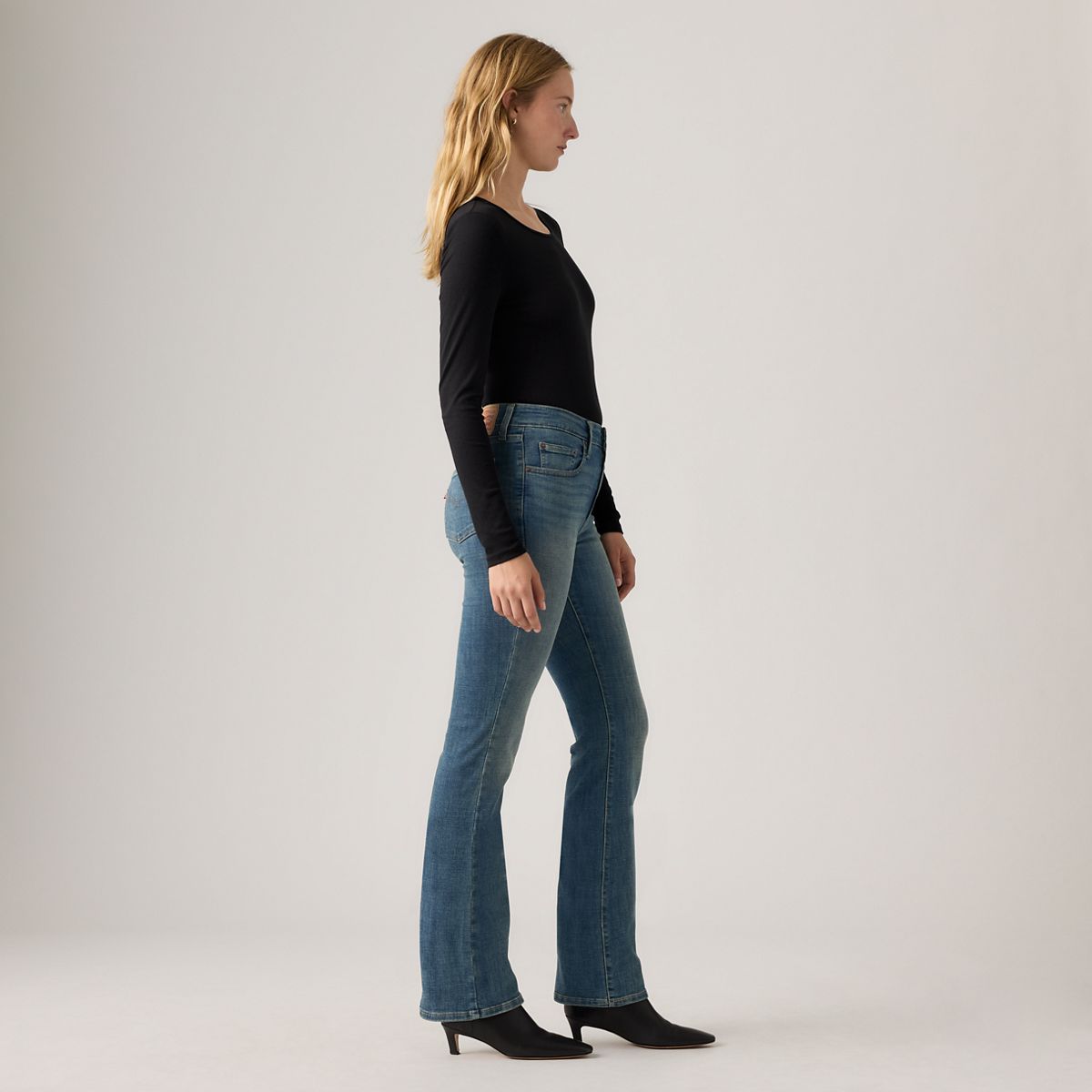 725 High Rise Bootcut Jeans — Tore It Up - Dark Wash